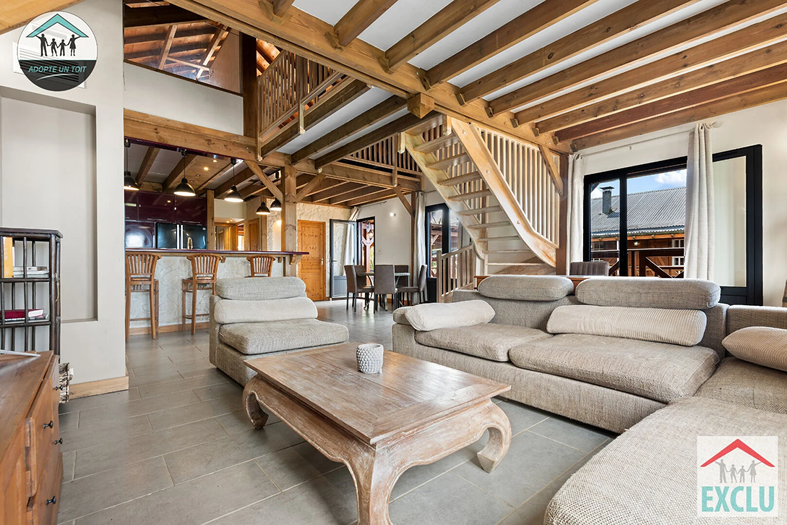 Photo 3 - Maison à vendre - Ancien 520 000 € 11 pièces 6 chambres 523.27 m² Les Avirons 97425