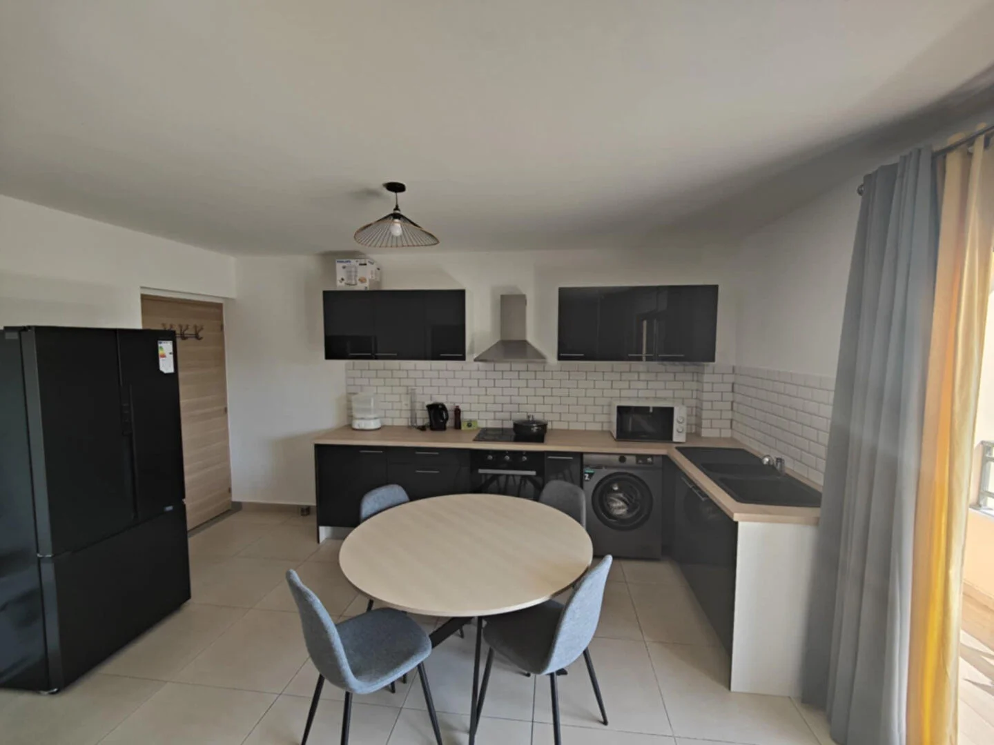 Photo 3 - Appartement à vendre - Ancien 275 600 € 4 pièces 3 chambres 80.5 m² Sainte-Marie 97438