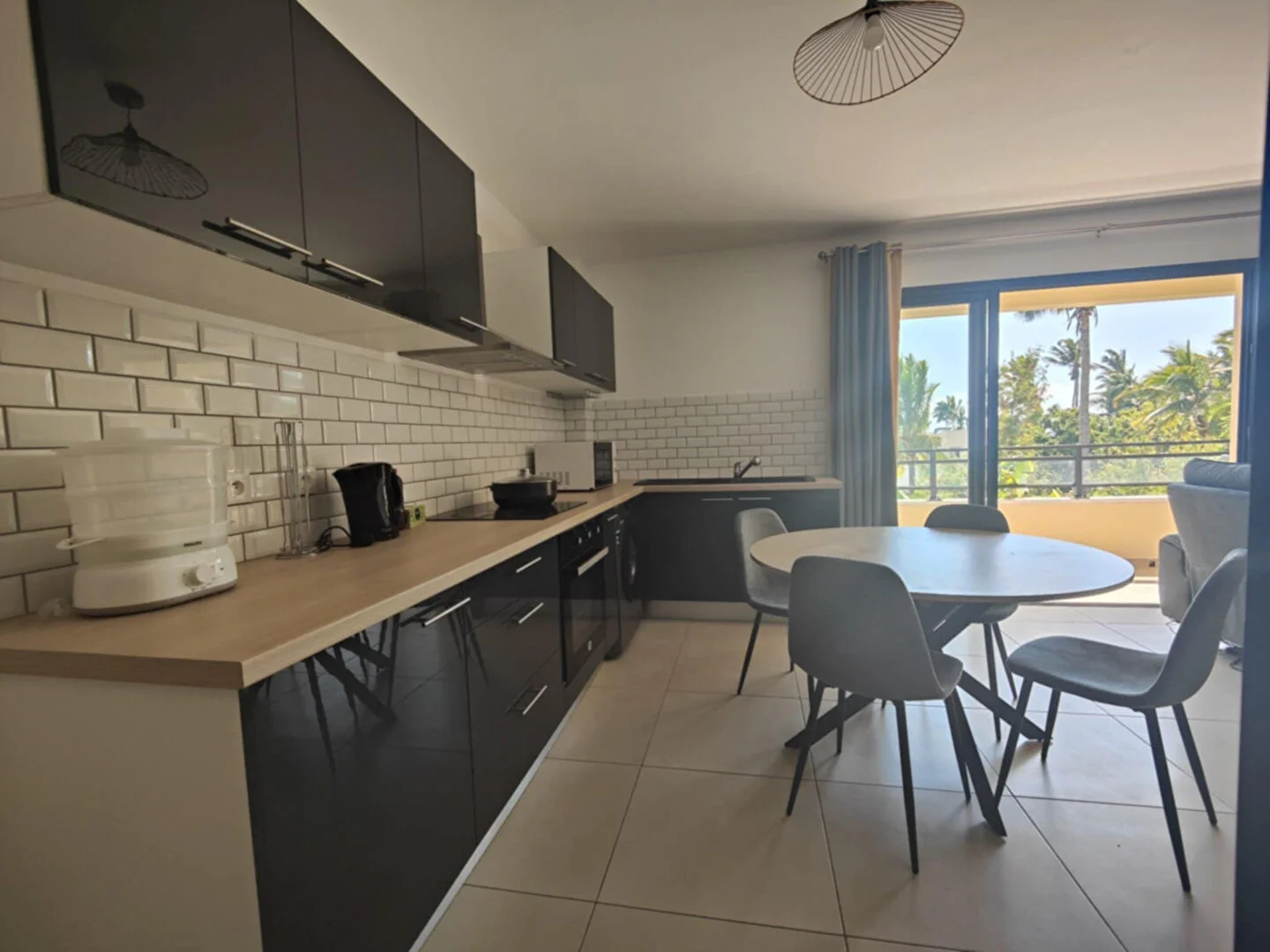 Photo 12 - Appartement à vendre - Ancien 275 600 € 4 pièces 3 chambres 80.5 m² Sainte-Marie 97438