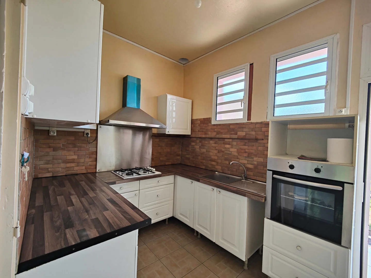 Photo 2 - Appartement à vendre - Ancien 178 200 € 3 pièces 2 chambres 60 m² Saint-Denis 97400