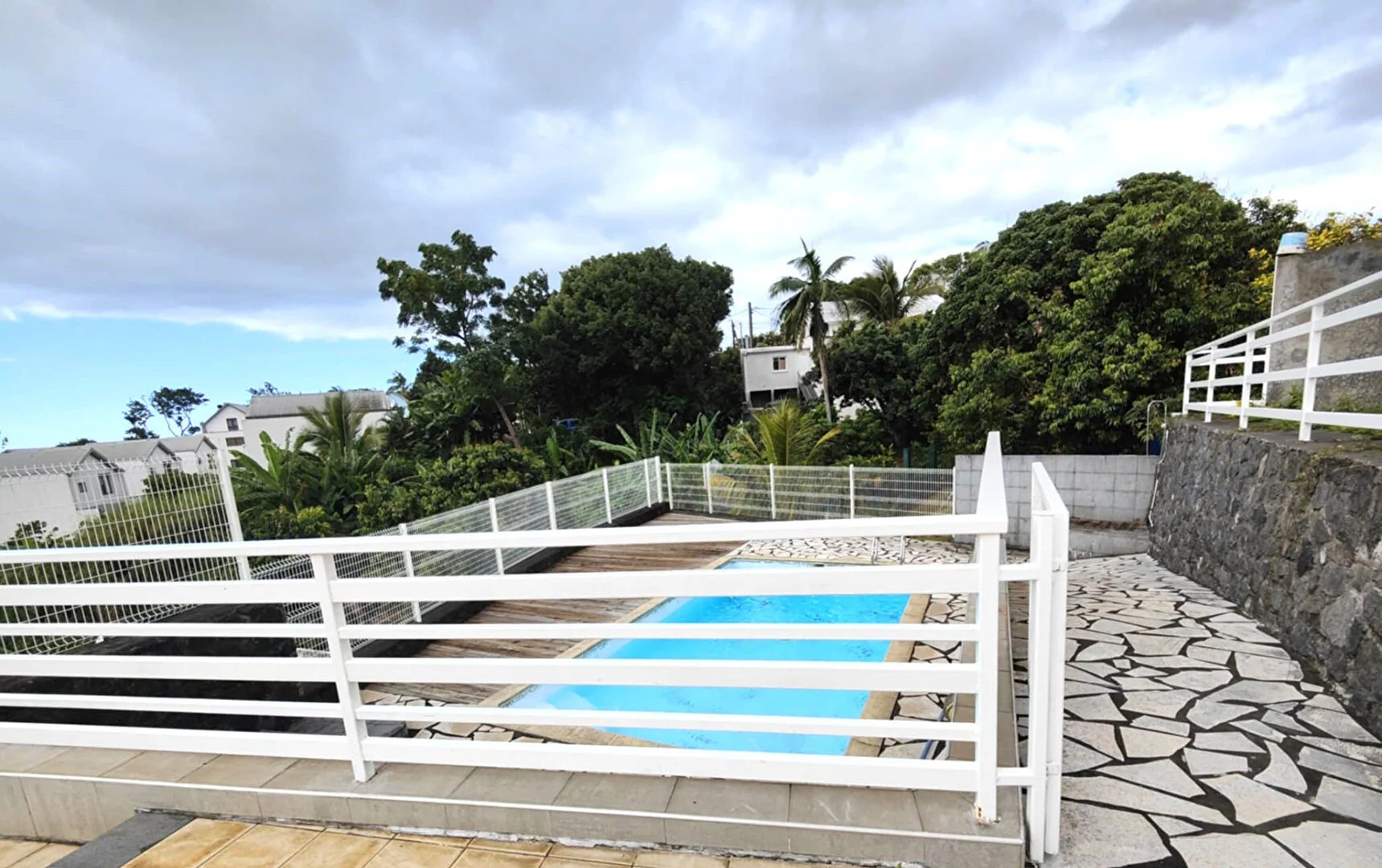 Photo 2 - Maison à vendre - Ancien 499 000 € 5 pièces 4 chambres 186 m² Sainte-Marie 97438