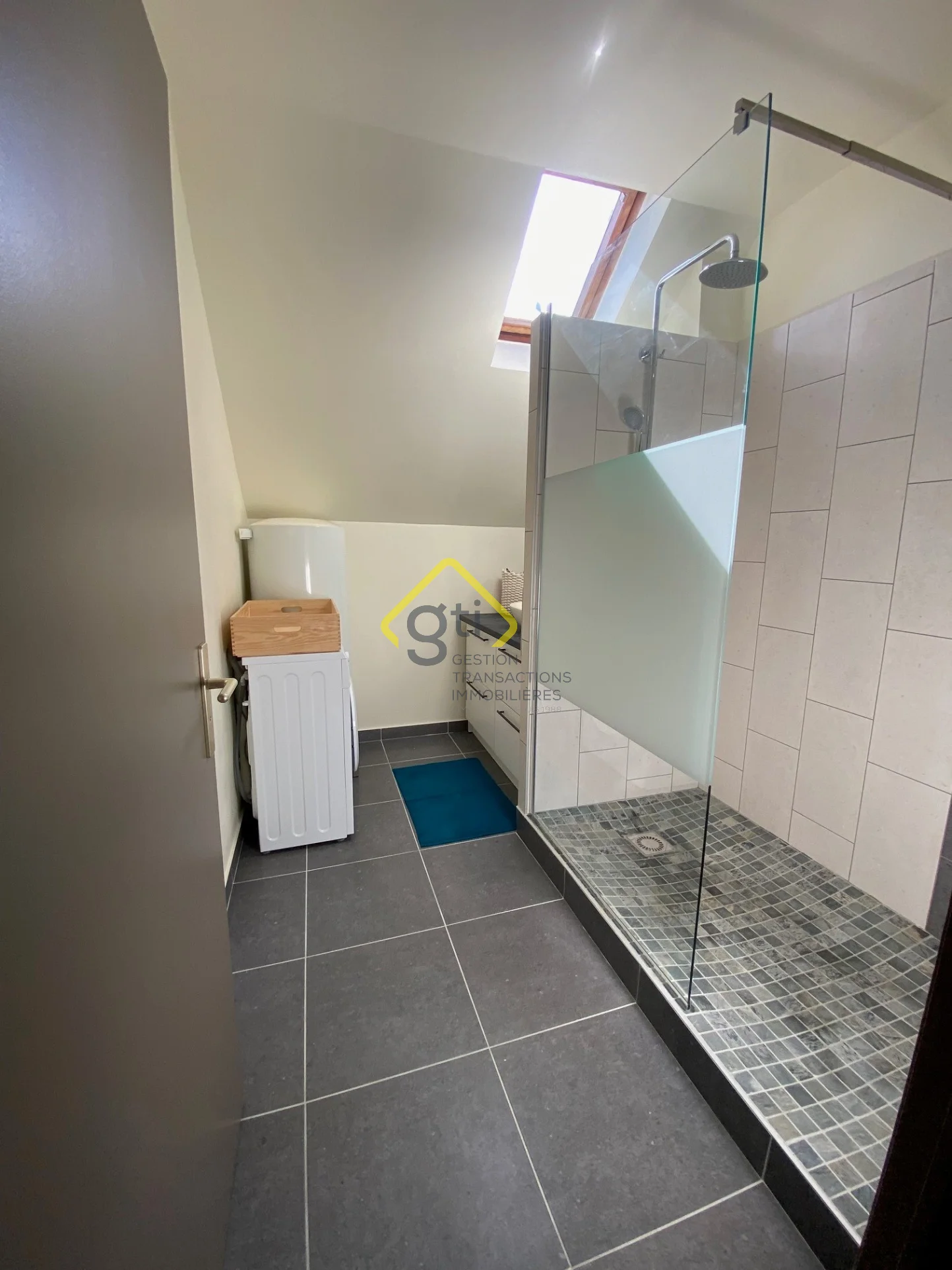 Photo 6 - Appartement à louer - Ancien 1 363 € 3 pièces 2 chambres 55.95 m² Saint-Pierre 97410