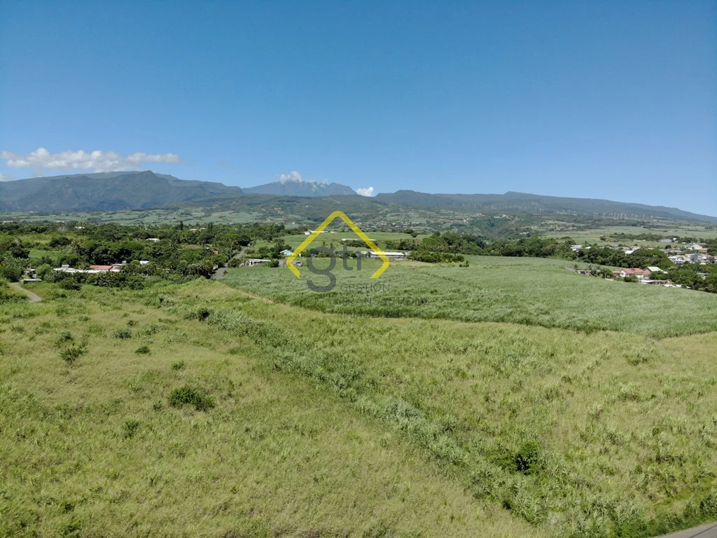 Photo 2 - Terrain à vendre - Ancien 195 200 € 699 m² Sainte-Suzanne 97441