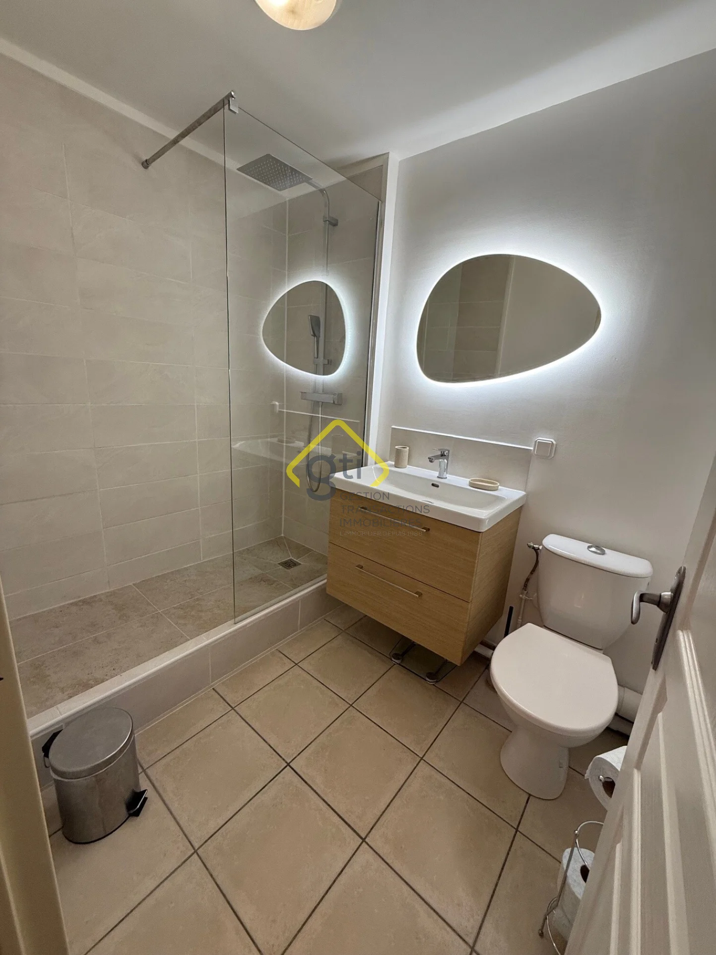 Photo 4 - Appartement à louer - Ancien 650 € 1 pièces 1 chambres Saint-Denis 97400