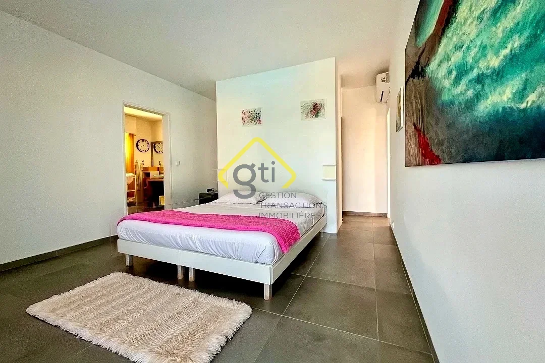 Photo 9 - Maison à vendre - Ancien 2 400 000 € 8 pièces 6 chambres 240 m² Saint-Paul 97434