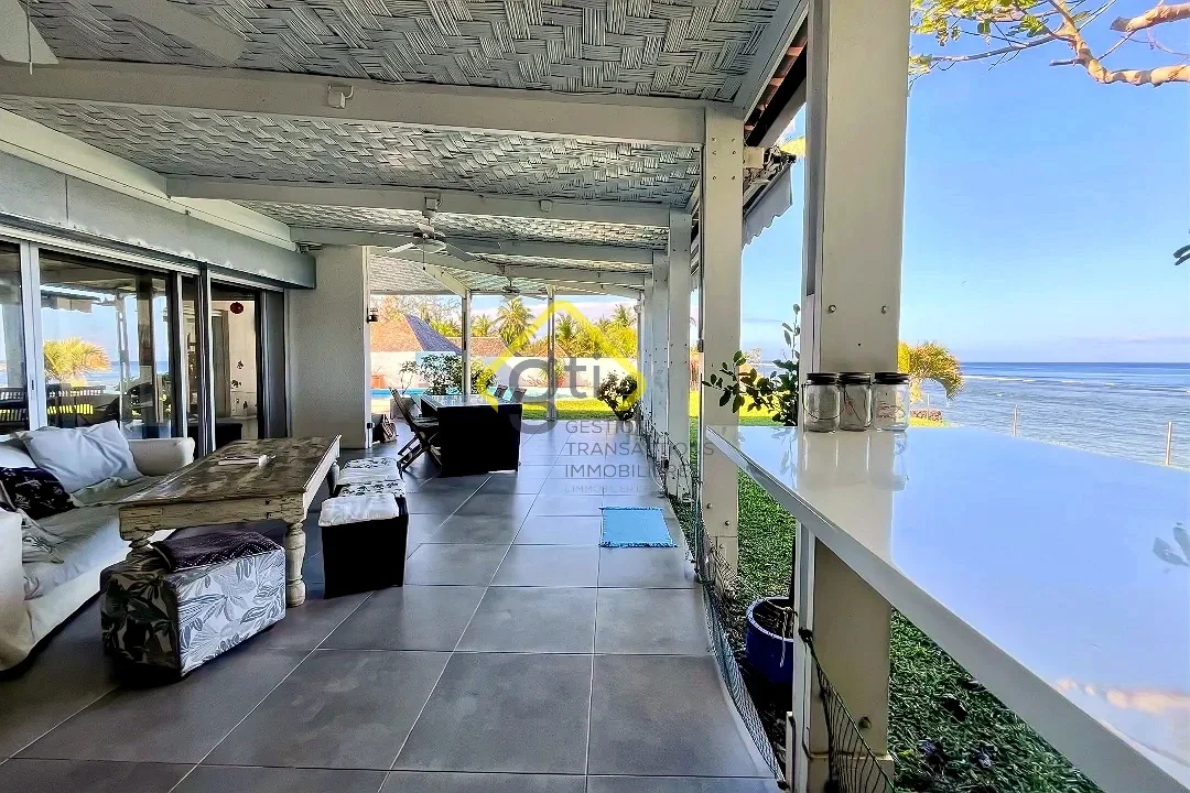 Photo 1 - Maison à vendre - Ancien 2 400 000 € 8 pièces 6 chambres 240 m² Saint-Paul 97434