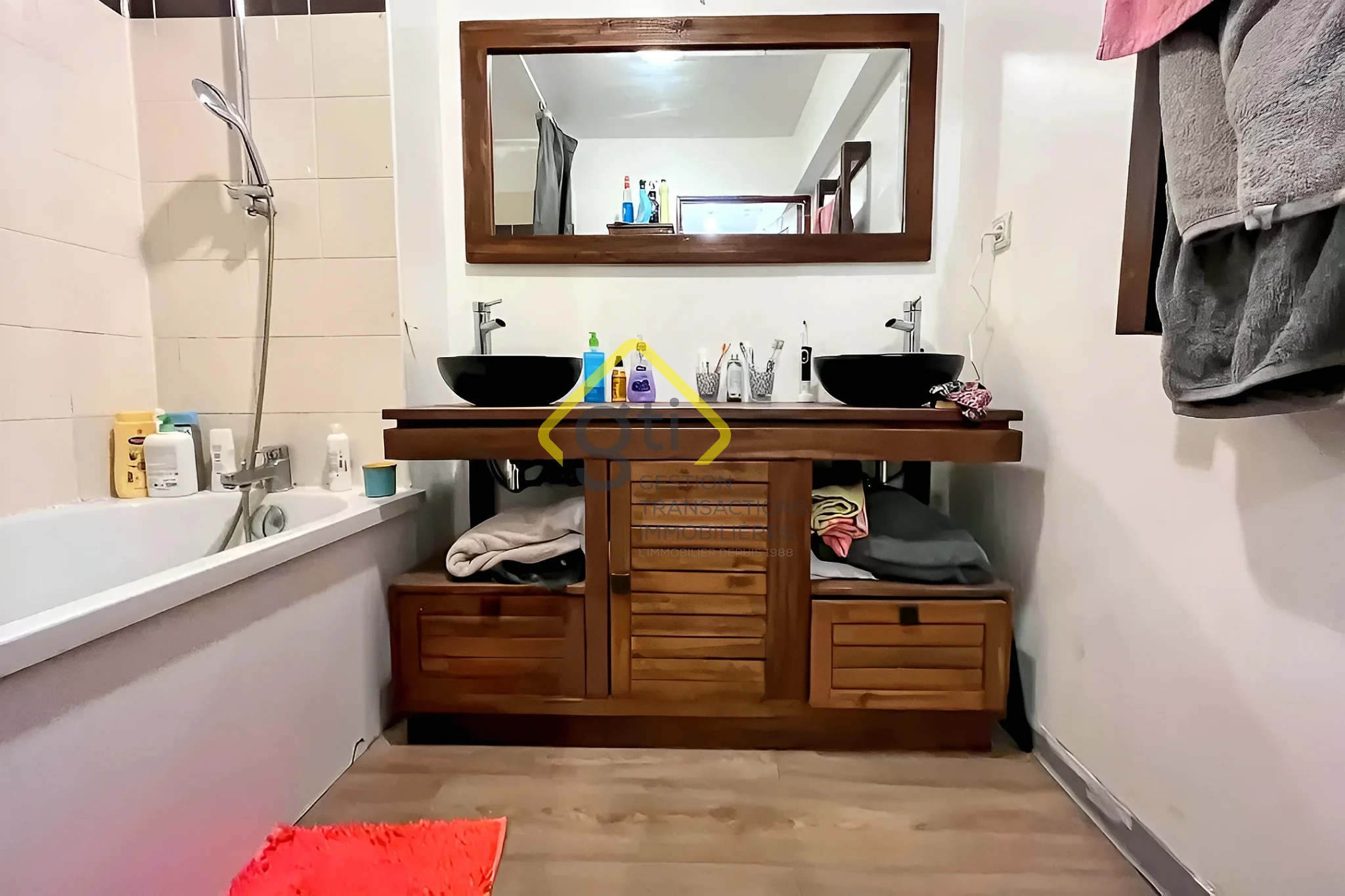 Photo 8 - Appartement à vendre - Ancien 185 000 € 4 pièces 3 chambres 87 m² Saint-Denis 97490