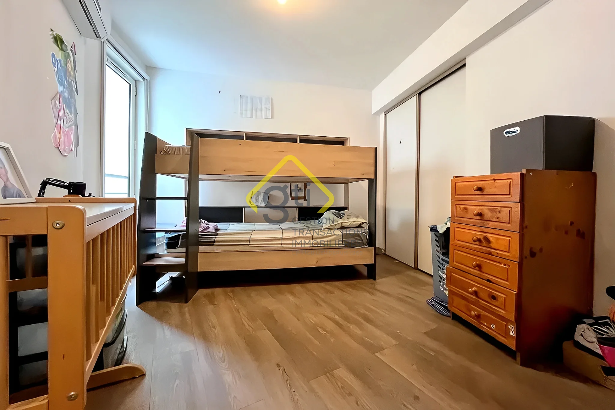 Photo 9 - Appartement à vendre - Ancien 185 000 € 4 pièces 3 chambres 87 m² Saint-Denis 97490