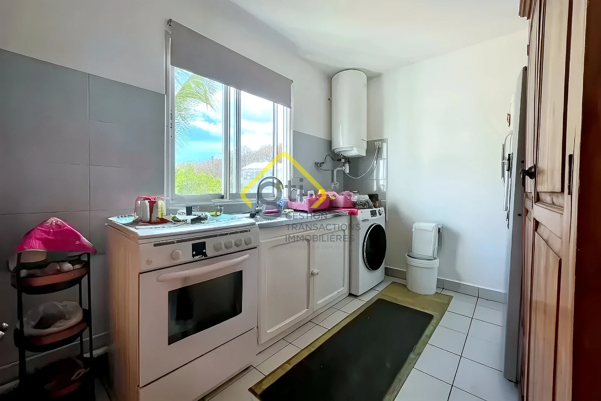 Photo 3 - Appartement à vendre - Ancien 185 000 € 4 pièces 3 chambres 74 m² La Possession 97419