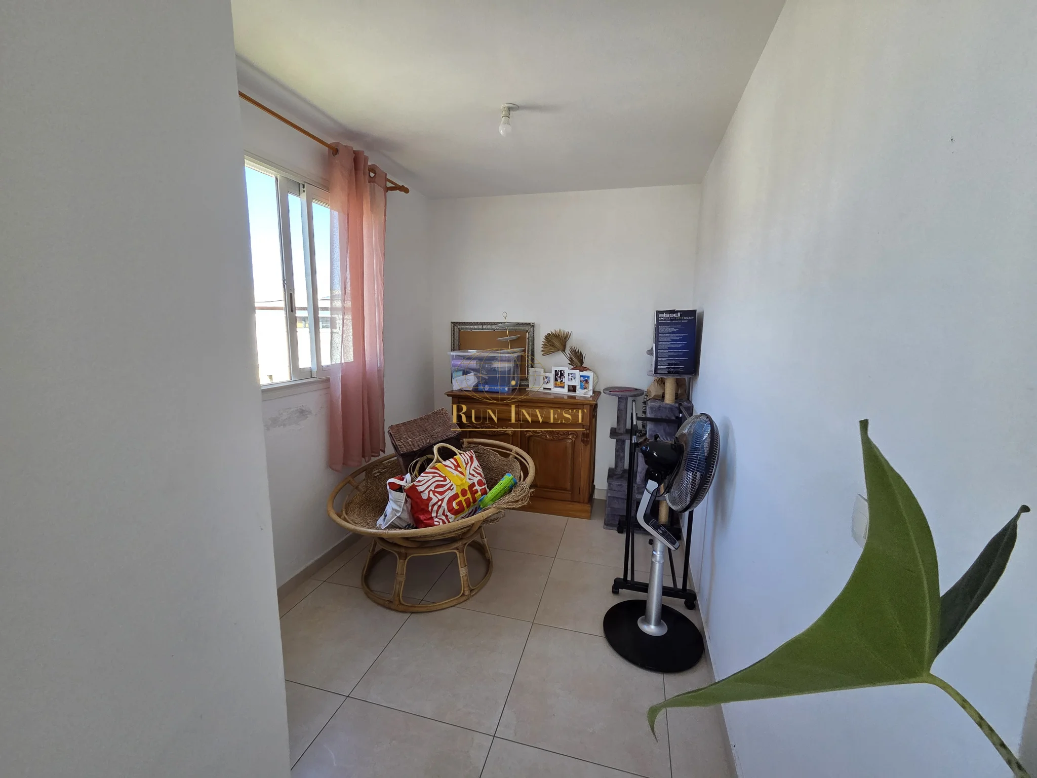 Photo 4 - Appartement à louer - Ancien 780 € 3 pièces 2 chambres 72 m² Saint-André 97440