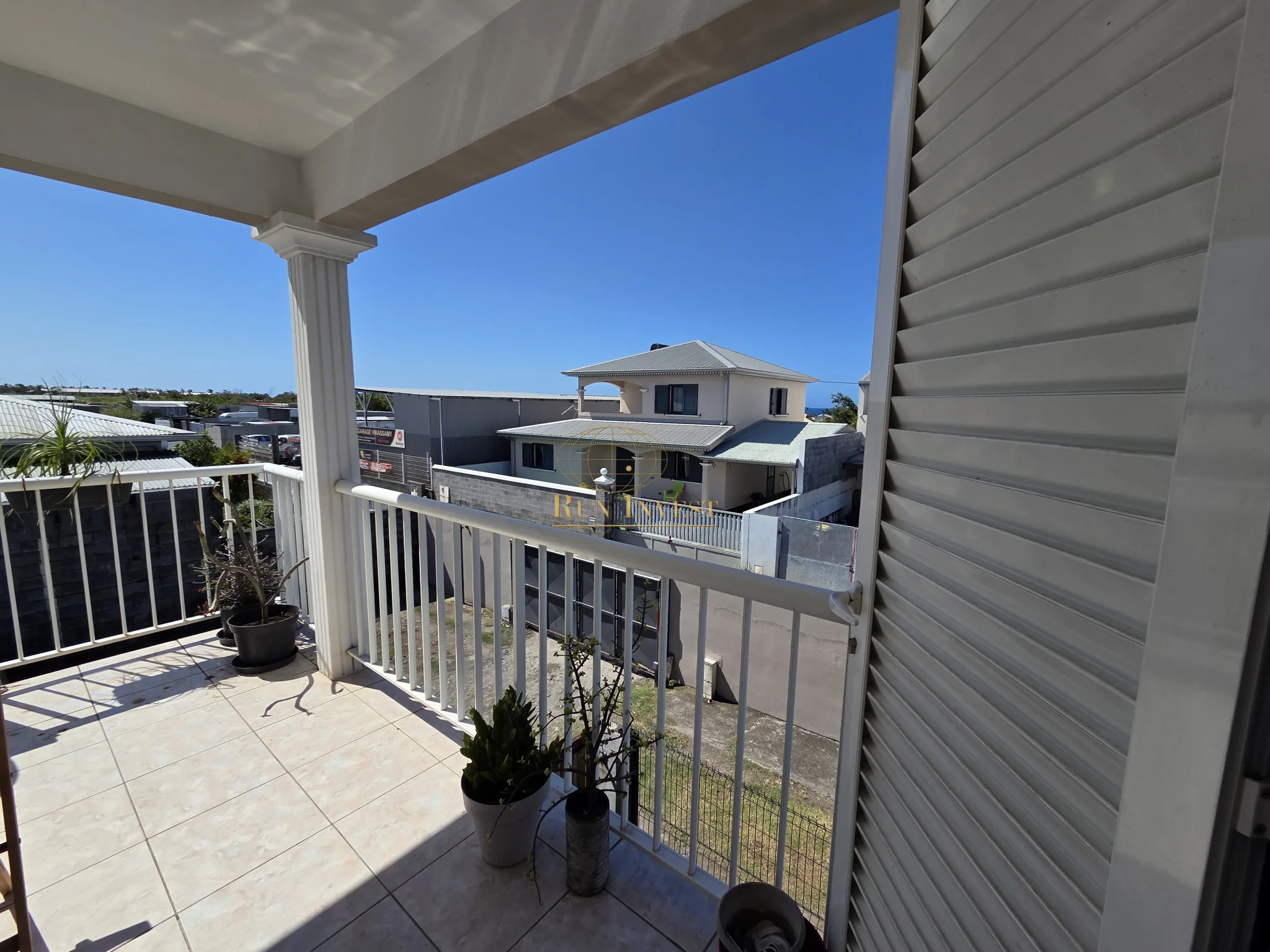 Photo 1 - Appartement à louer - Ancien 780 € 3 pièces 2 chambres 72 m² Saint-André 97440