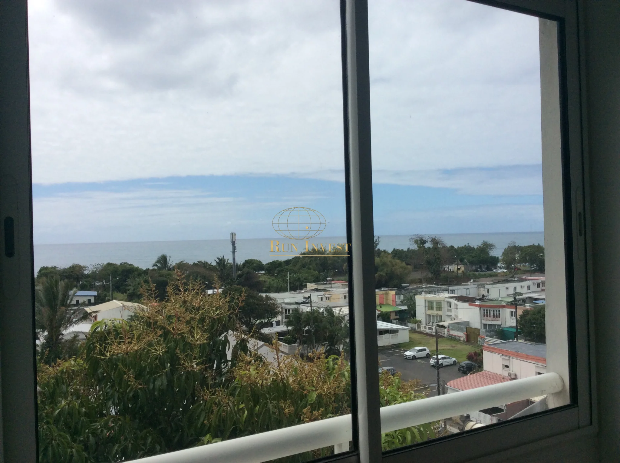 Photo 2 - Appartement à louer - Ancien 630 € 2 pièces 1 chambres 44.82 m² Saint-Benoît 97470