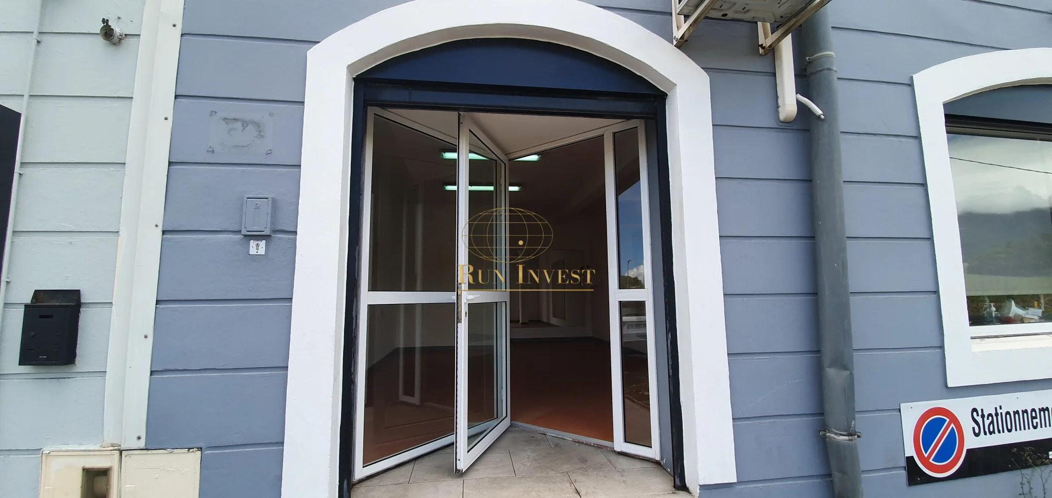 Photo 4 - Local à louer - Ancien 820 € 23 m² Saint-André 97440