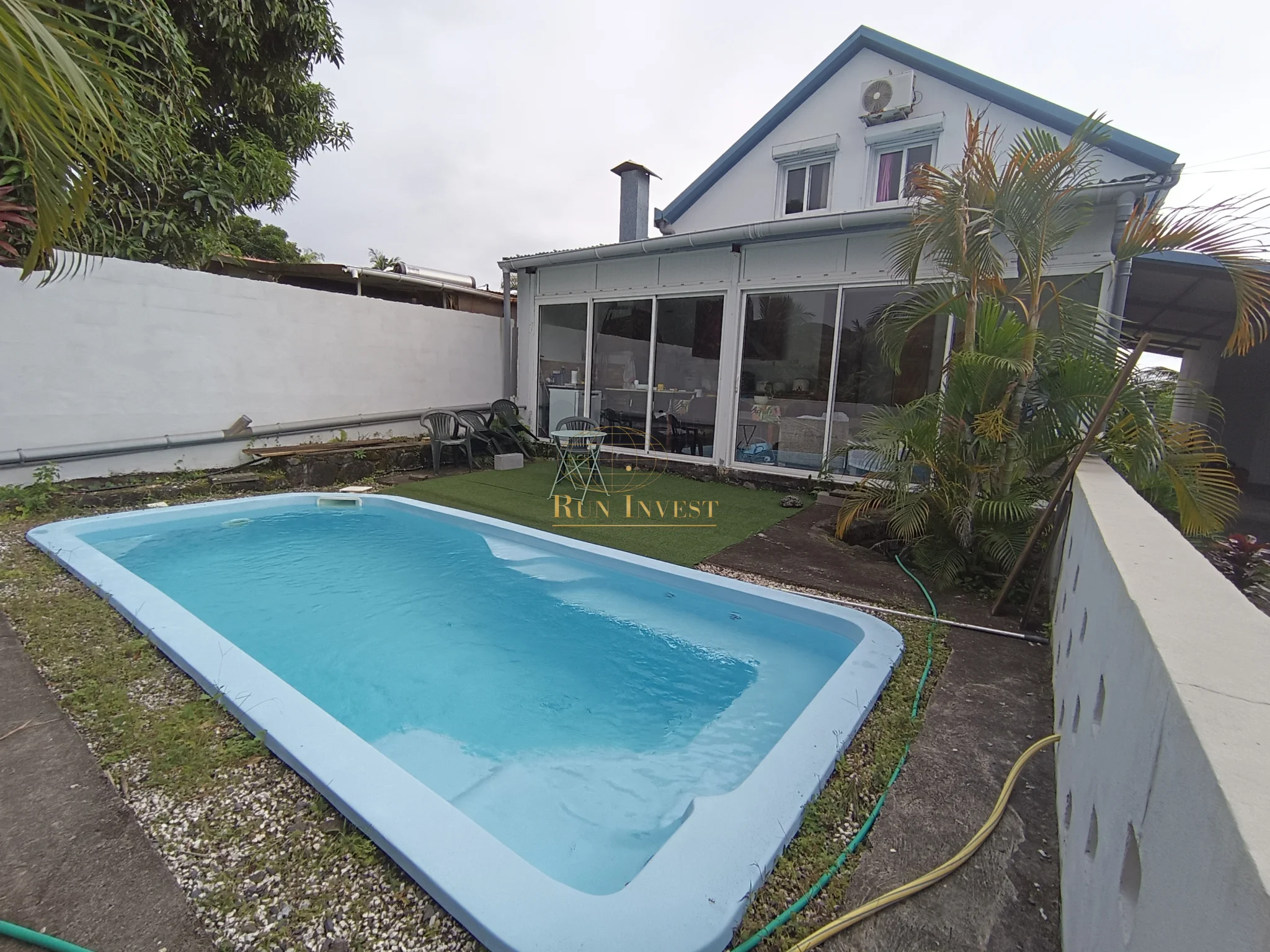 Photo 2 - Maison à vendre - Ancien 280 000 € 8 pièces 5 chambres 136 m² Sainte-Rose 97439