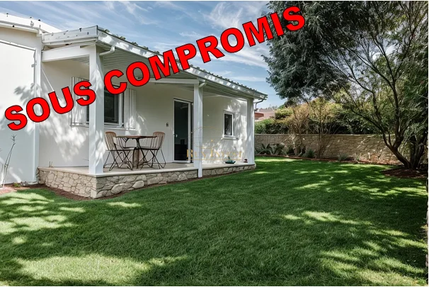 Photo 2 - Maison à vendre - Ancien 285 000 € 3 pièces 2 chambres 65 m² Sainte-Suzanne 97441