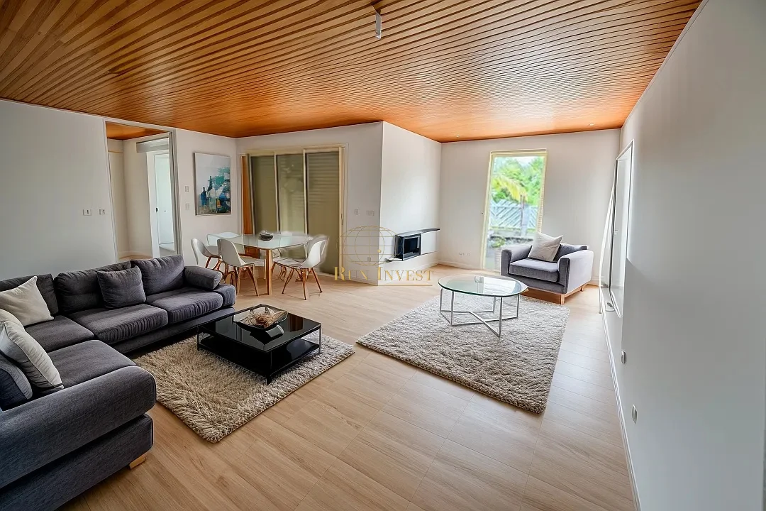 Photo 3 - Maison à vendre - Ancien 212 000 € 4 pièces 3 chambres 82 m² Salazie 97433