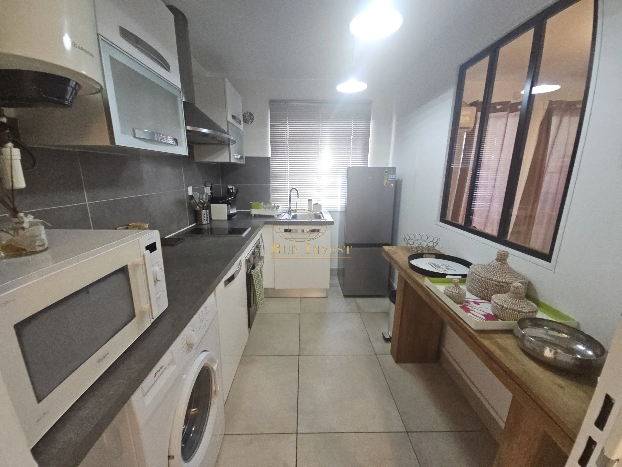 Photo 3 - Appartement à louer - Ancien 780 € 2 pièces 1 chambres 48.68 m² Saint-Denis 97400