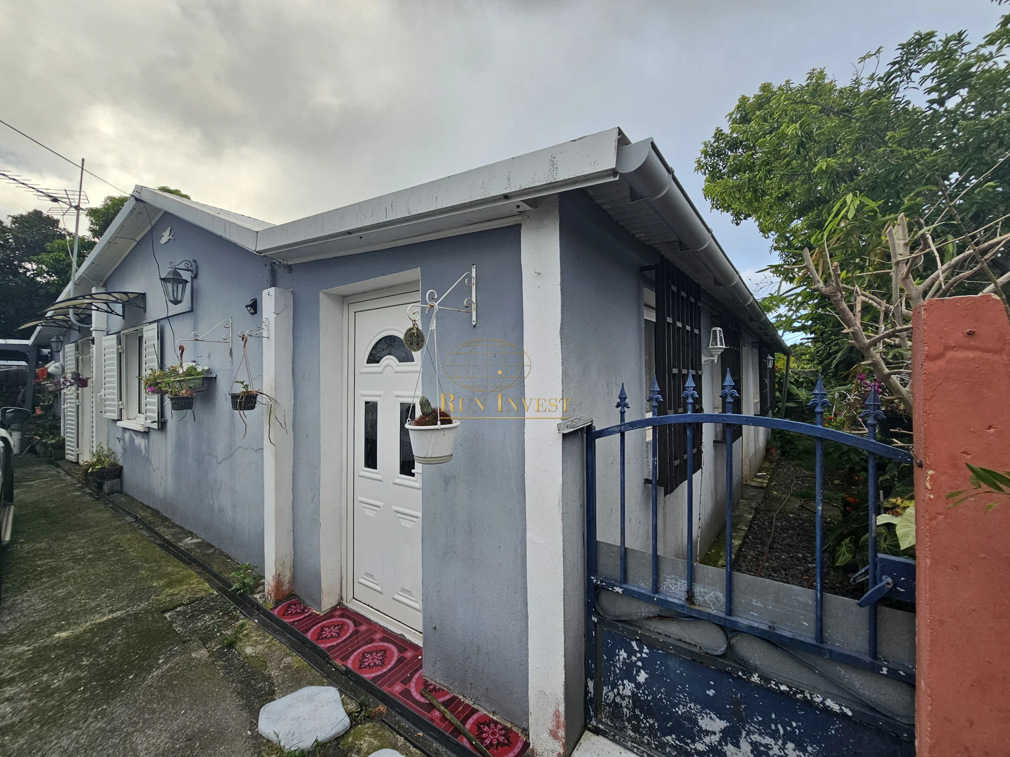 Photo 1 - Maison à vendre - Ancien 212 000 € 6 pièces 4 chambres 160 m² Saint-André 97440