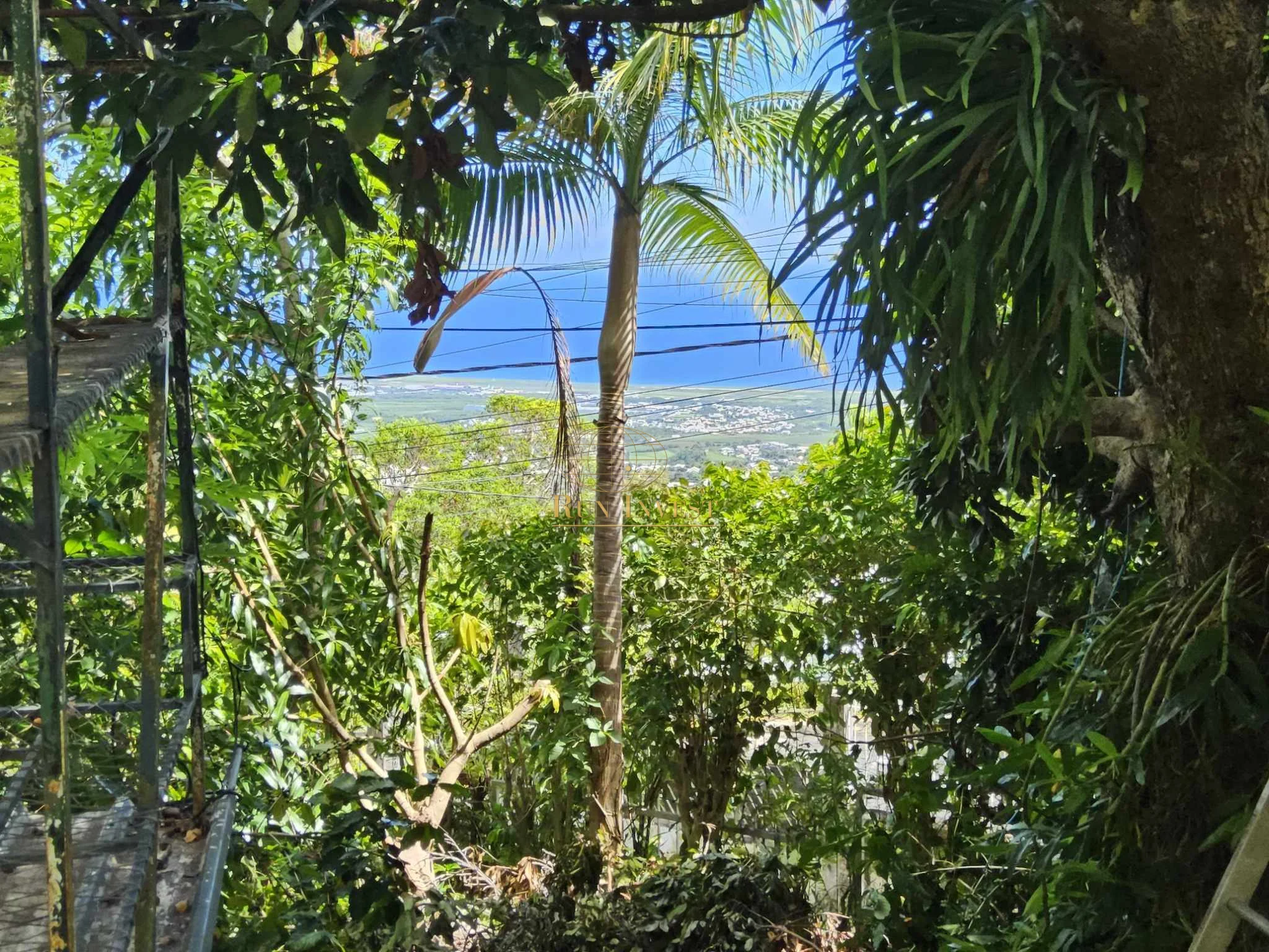 Photo 8 - Maison à vendre - Ancien 297 000 € 4 pièces 3 chambres 100 m² Sainte-Marie 97438