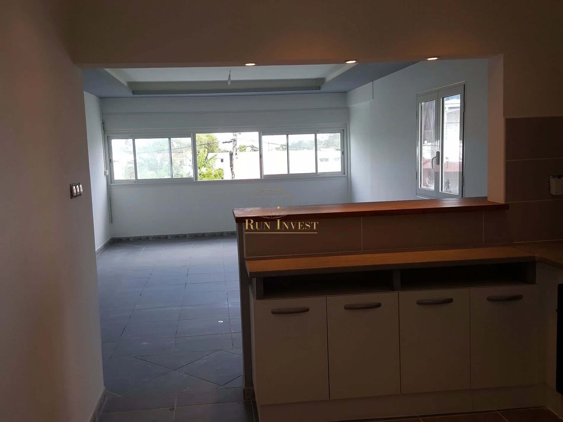 Photo 6 - Immeuble à vendre - Ancien 425 000 € 16 pièces 276 m² Saint-André 97440