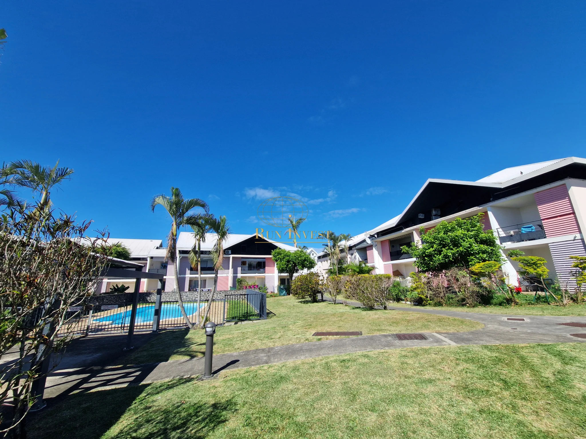 Photo 9 - Appartement à vendre - Ancien 172 000 € 3 pièces 2 chambres 76.67 m² Saint-André 97440