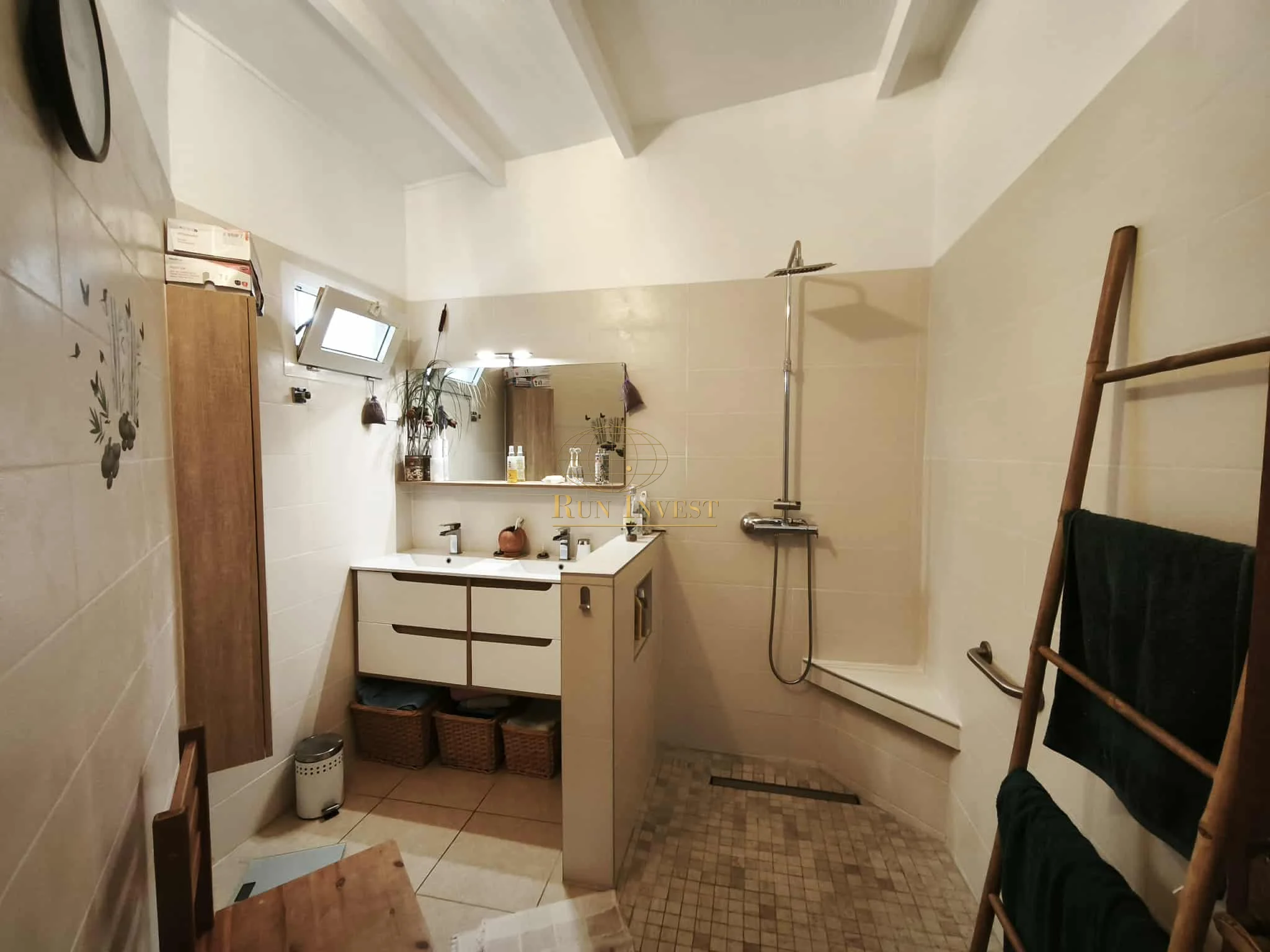 Photo 8 - Maison à vendre - Ancien 445 000 € 5 pièces 4 chambres 148 m² Sainte-Marie 97438