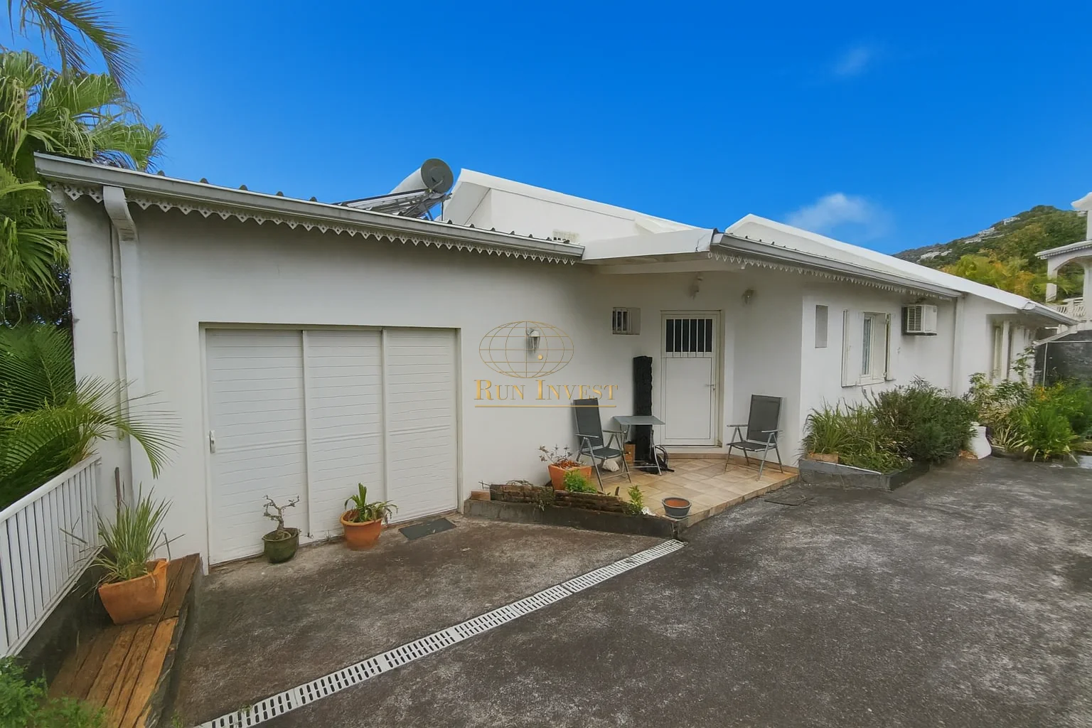 Photo 3 - Maison à vendre - Ancien 445 000 € 5 pièces 4 chambres 148 m² Sainte-Marie 97438