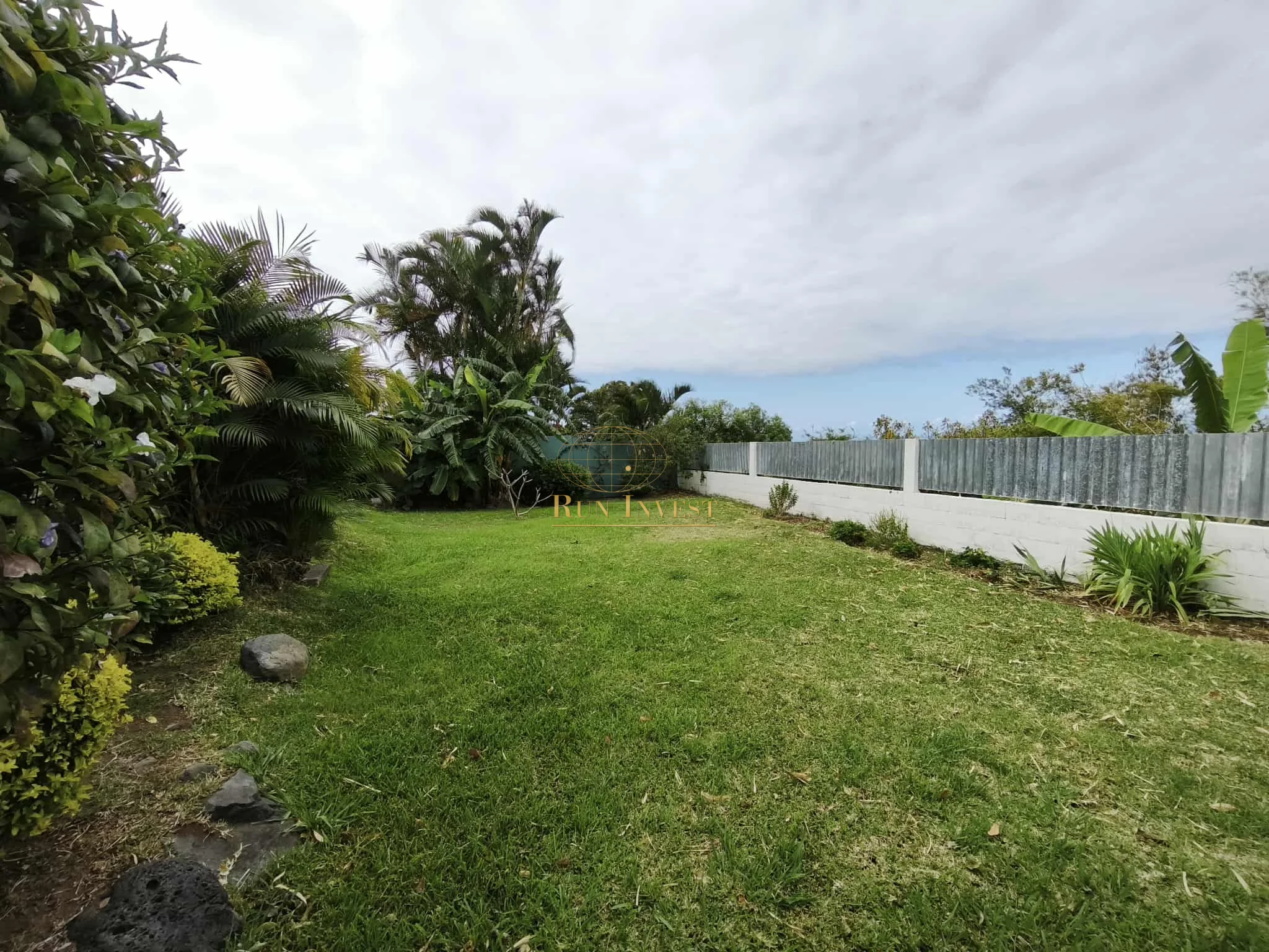 Photo 12 - Maison à vendre - Ancien 445 000 € 5 pièces 4 chambres 148 m² Sainte-Marie 97438