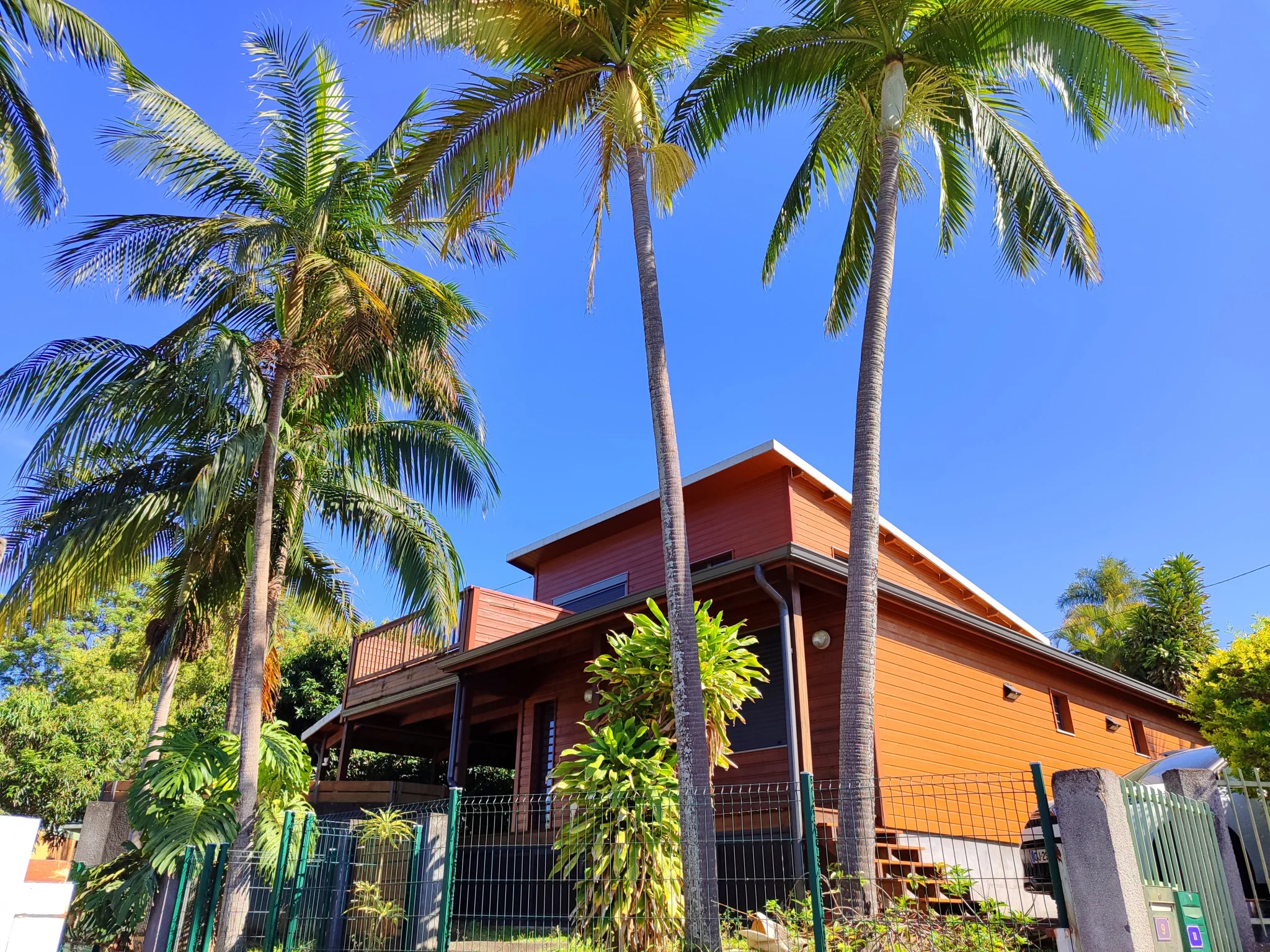 Photo 1 - Maison à vendre - Ancien 472 500 € 5 pièces 3 chambres 146 m² Tampon 97430