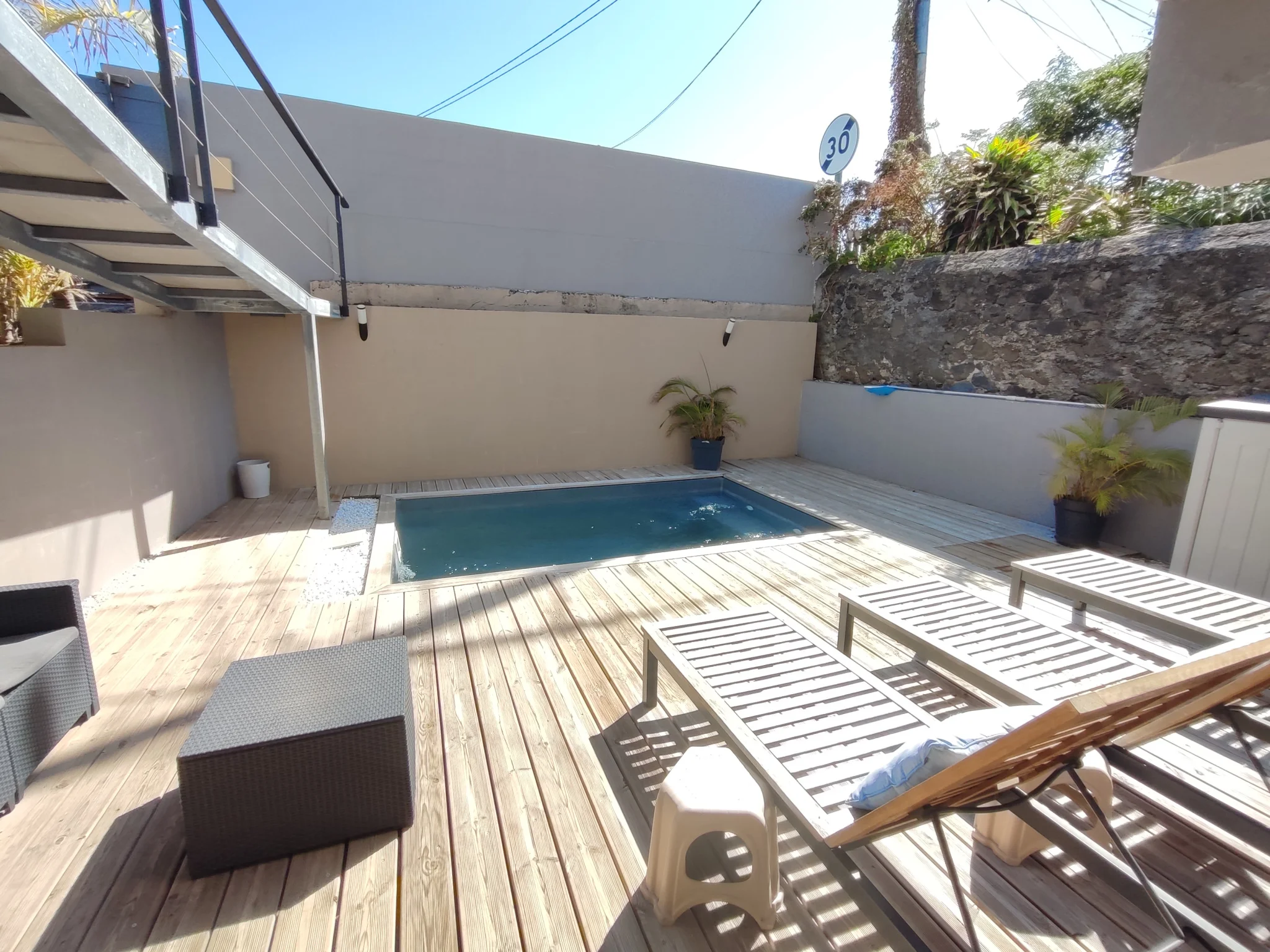 Photo 5 - Maison à vendre - Ancien 525 000 € 7 pièces 6 chambres 150 m² Saint-Pierre 97410