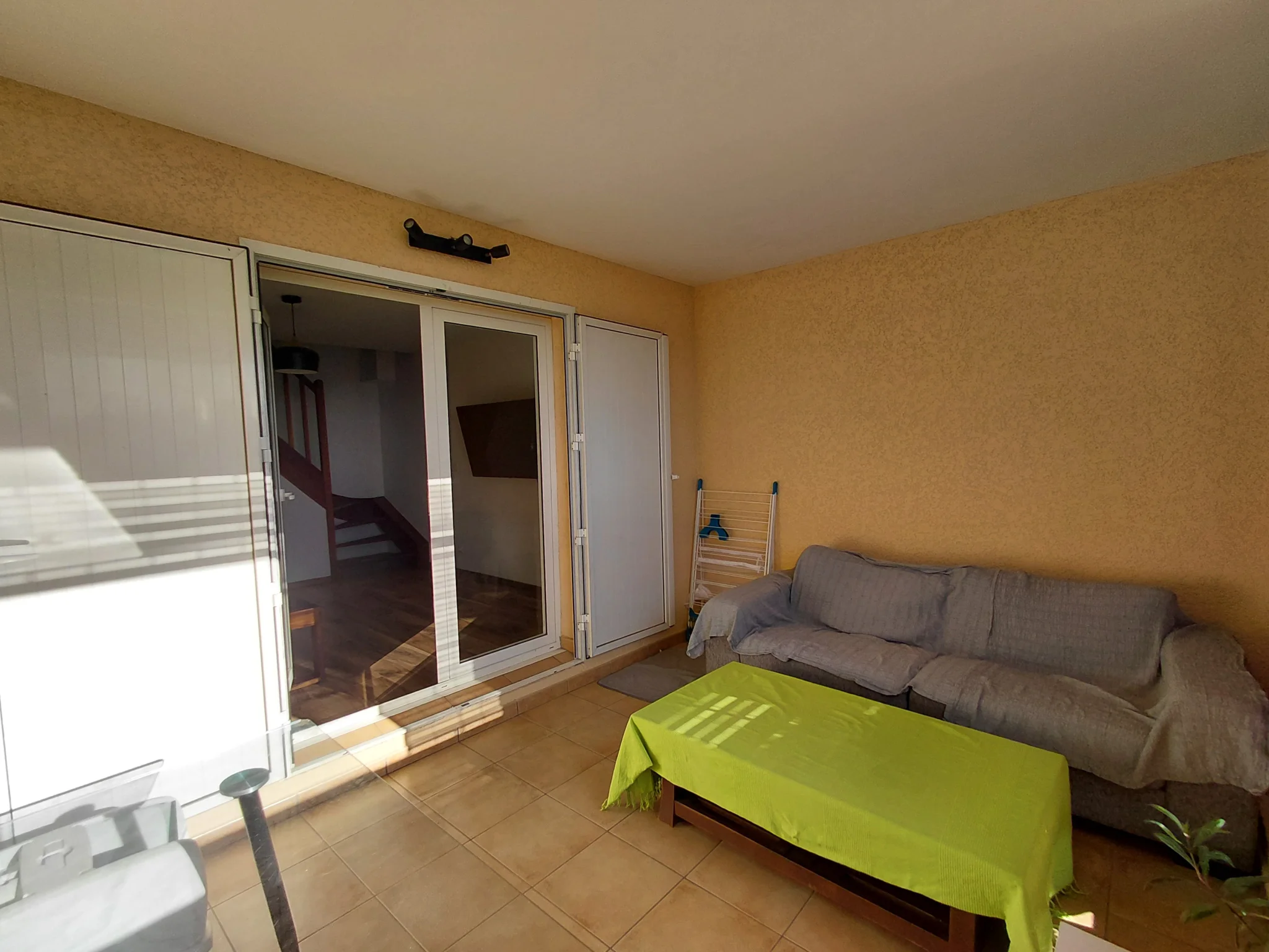 Photo 3 - Appartement à vendre - Ancien 239 500 € 3 pièces 2 chambres 60.67 m² Saint-Leu 97424