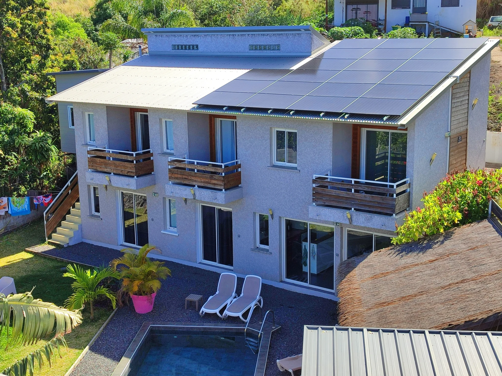 Photo 1 - Maison à vendre - Ancien 884 000 € 12 pièces 9 chambres 316 m² Saint-Leu 97424