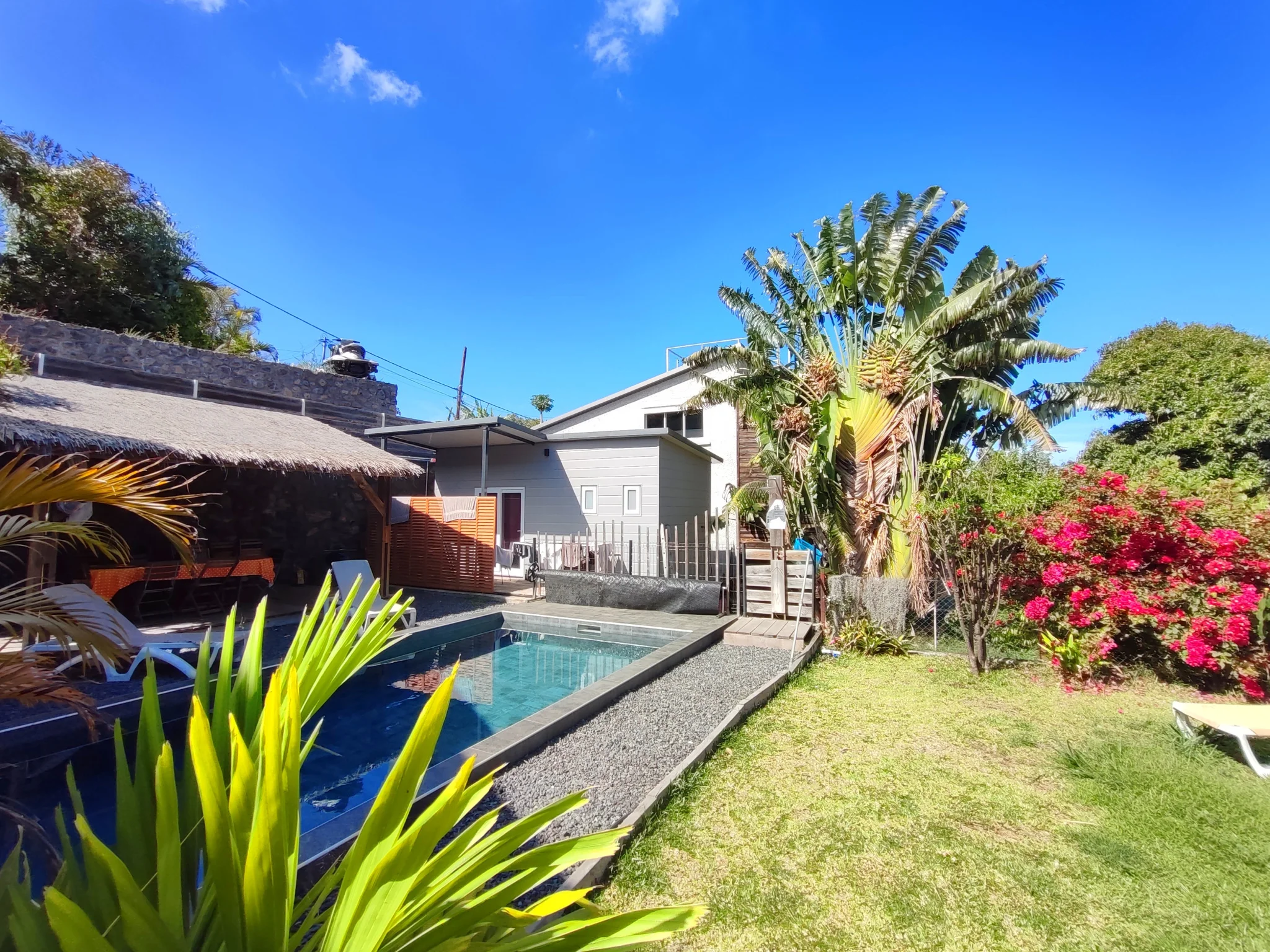 Photo 2 - Maison à vendre - Ancien 884 000 € 12 pièces 9 chambres 316 m² Saint-Leu 97424