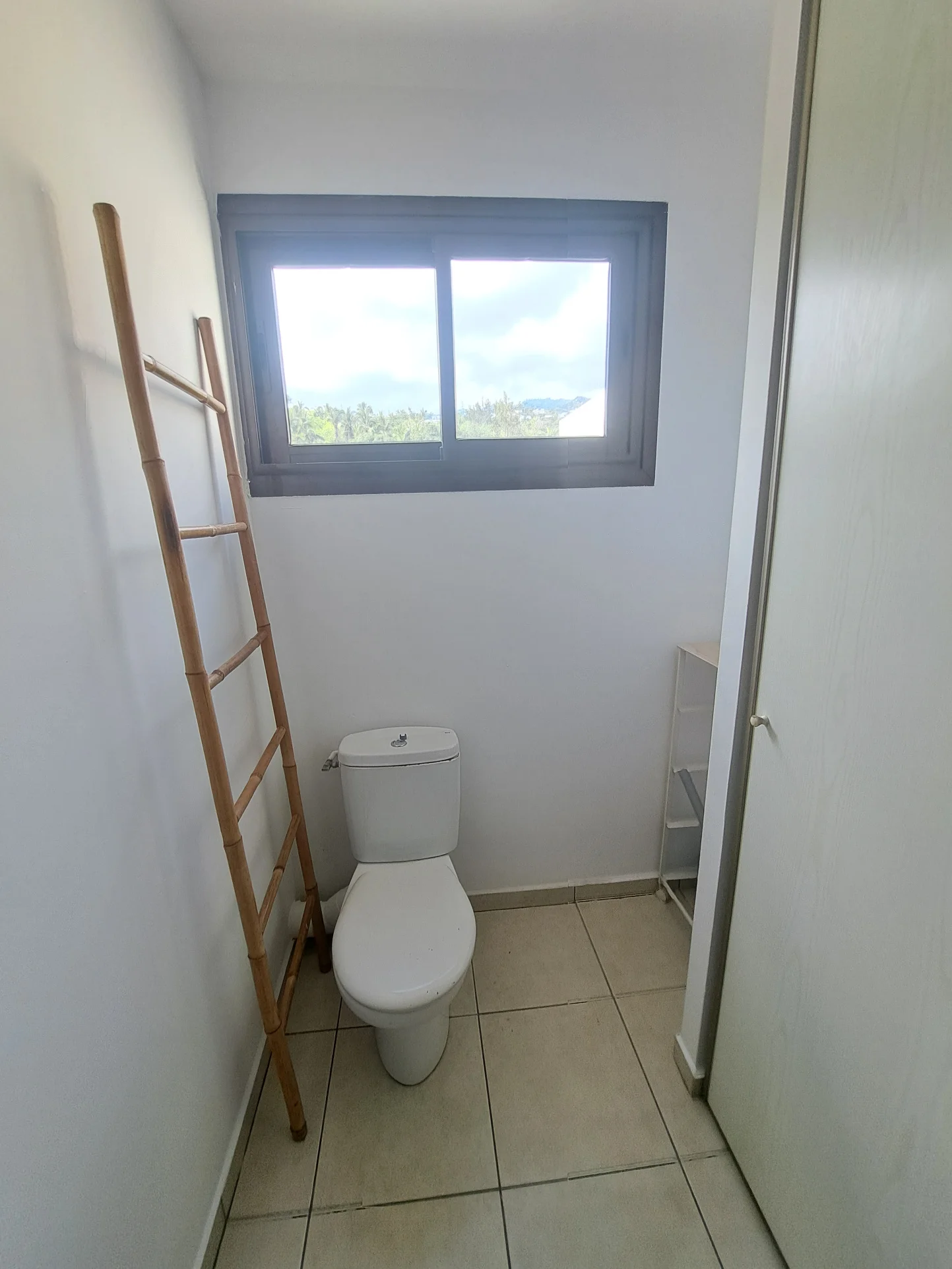 Photo 5 - Appartement à louer - Ancien 730 € 1 pièces 26.11 m² Saint-Denis 97400