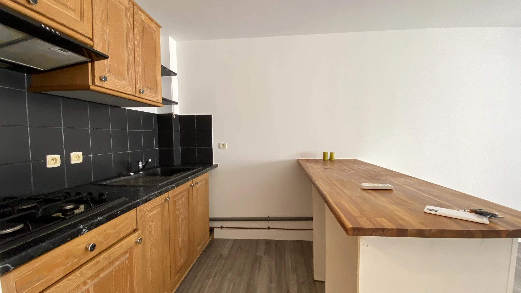 Photo 5 - Appartement à louer - Ancien 700 € 1 pièces 23 m² Saint-Pierre 97410