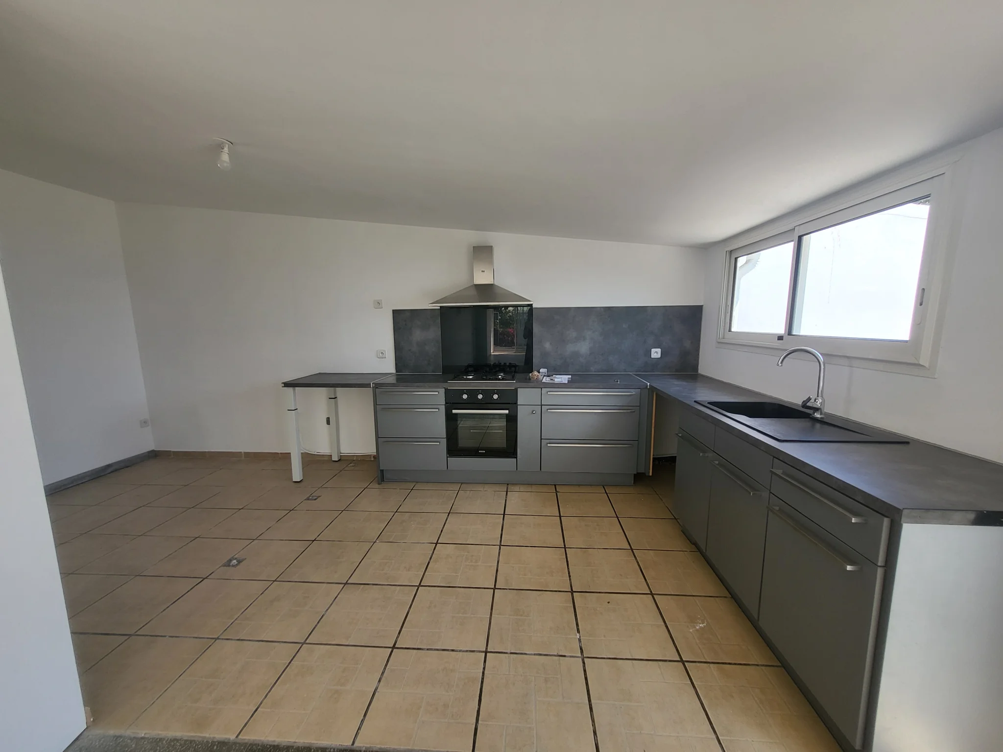 Photo 5 - Maison à vendre - Ancien 320 000 € 4 pièces 3 chambres 120 m² Saint-Paul 97423