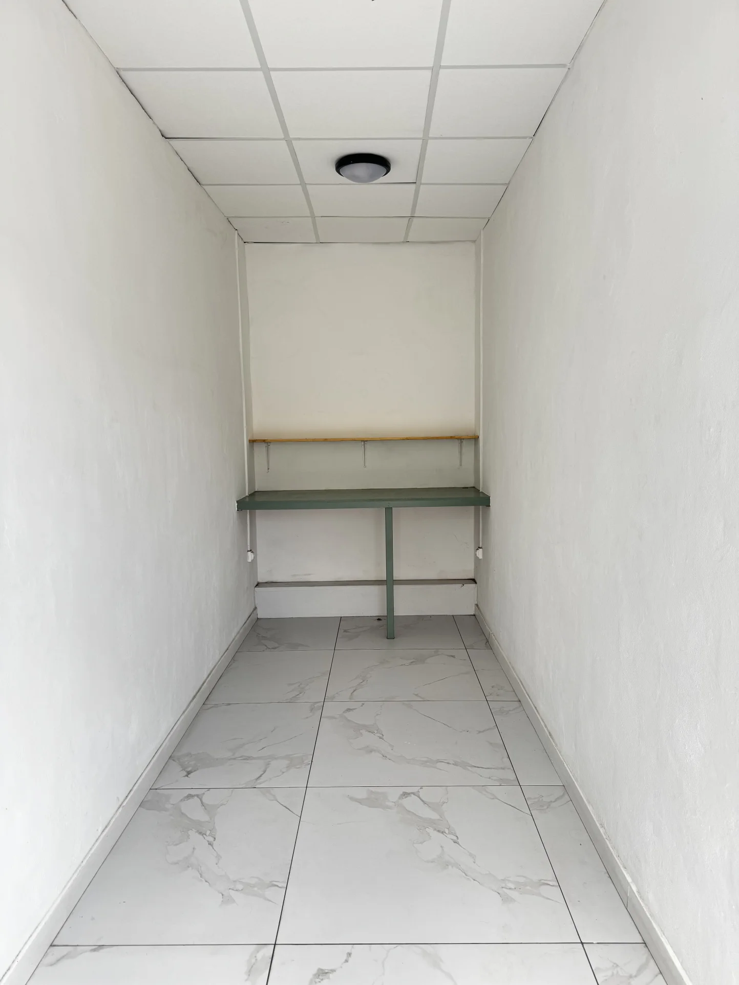 Photo 9 - Local à louer - Ancien 2 200 € 100 m² Saint-Pierre 97410