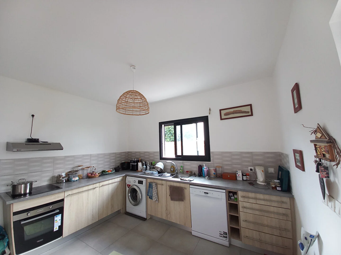 Photo 3 - Maison à louer - Ancien 1 396 € 4 pièces 3 chambres 112 m² Ravine des Cabris 97432