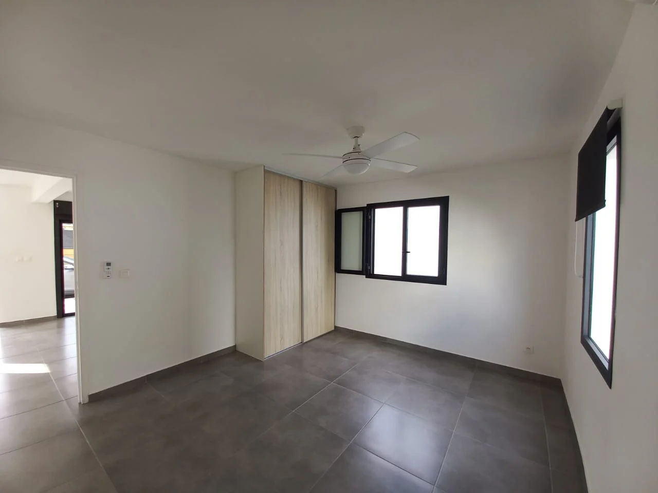 Photo 4 - Maison à louer - Ancien 1 396 € 4 pièces 3 chambres 112 m² Ravine des Cabris 97432