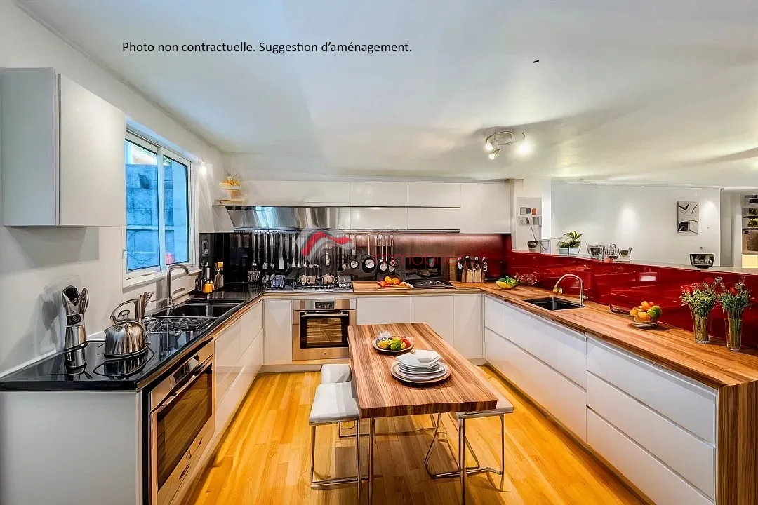 Photo 2 - Maison à vendre - Ancien 260 000 € 6 pièces 4 chambres 127 m² Le Tampon 97430