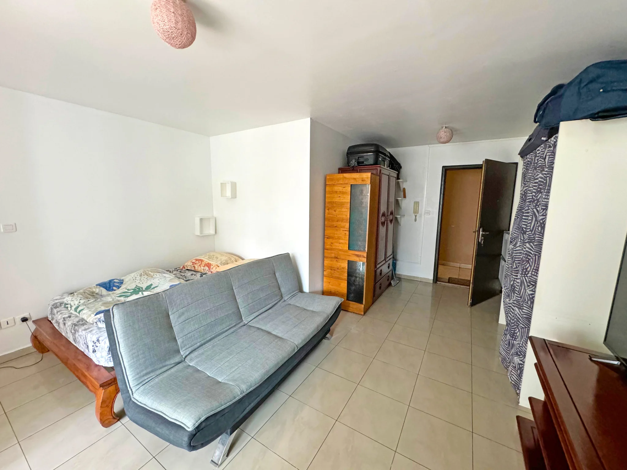 Photo 2 - Appartement à louer - Ancien 720 € 1 pièces 31 m² Saint-Denis 97490