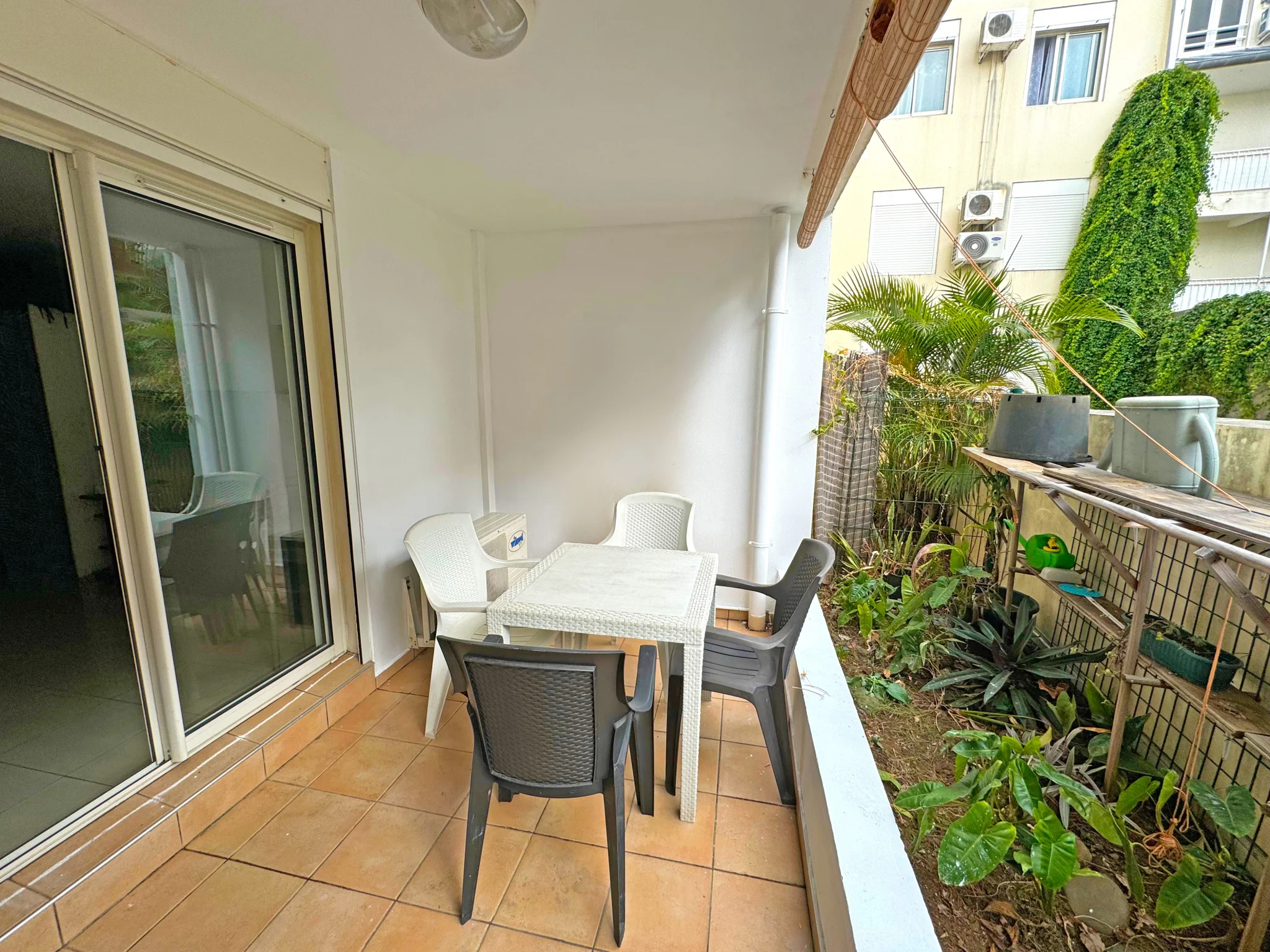 Photo 5 - Appartement à louer - Ancien 720 € 1 pièces 31 m² Saint-Denis 97490