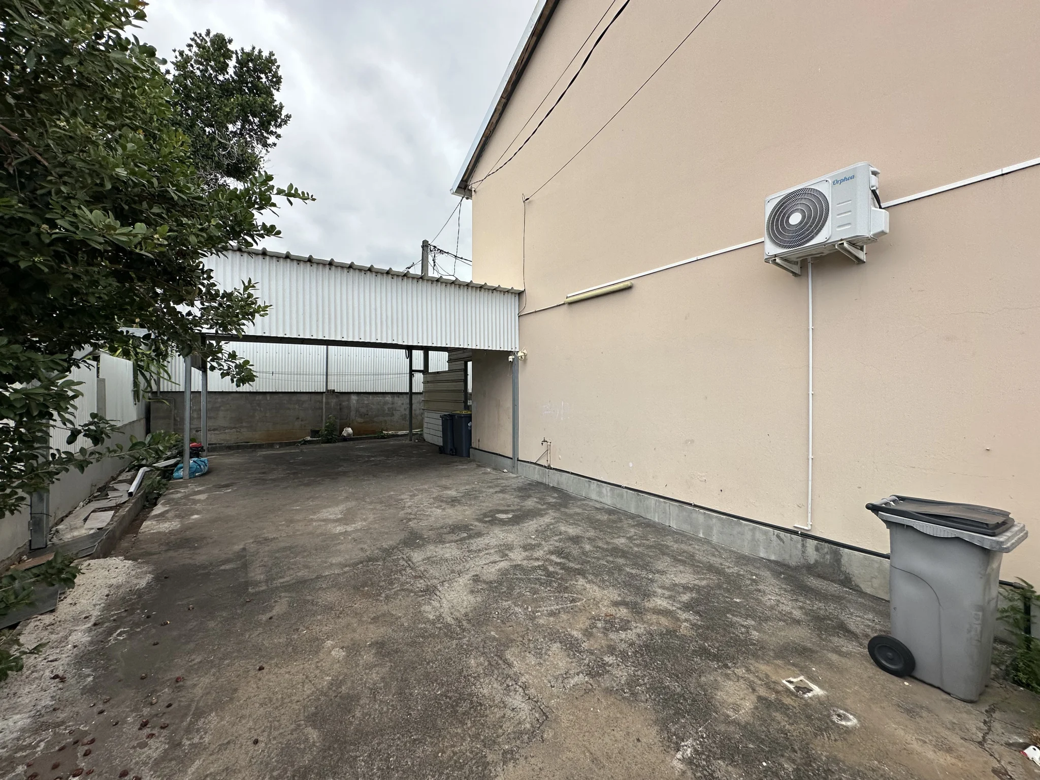 Photo 10 - Maison à vendre - Ancien 270 000 € 5 pièces 4 chambres 107 m² Sainte-Clotilde 97490