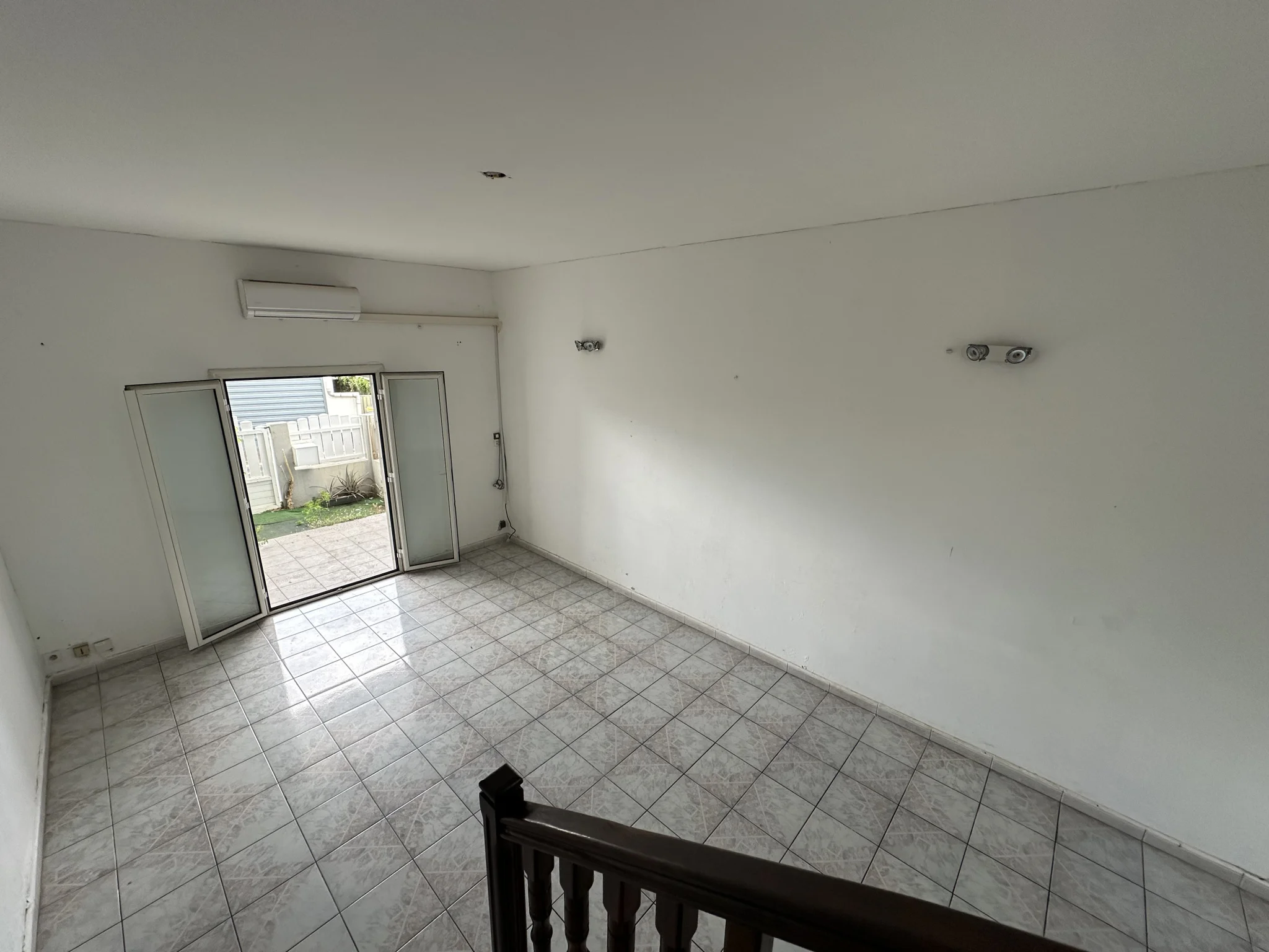 Photo 4 - Maison à vendre - Ancien 270 000 € 5 pièces 4 chambres 107 m² Sainte-Clotilde 97490