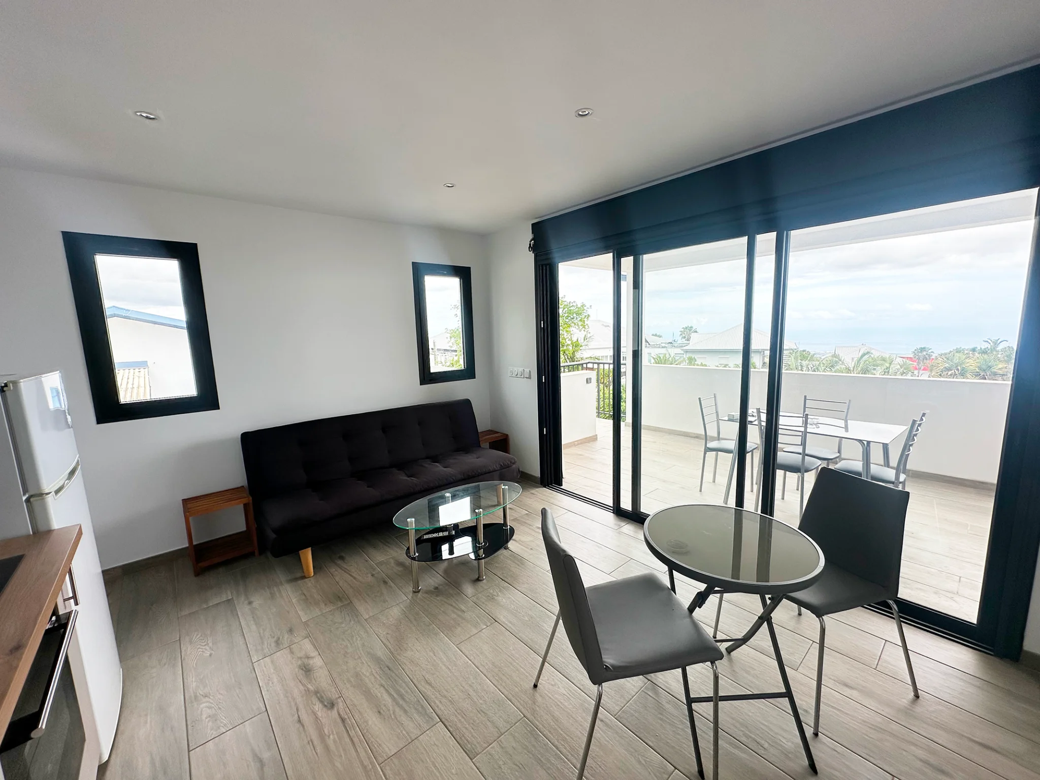 Photo 3 - Appartement à louer - Ancien 1 000 € 2 pièces 1 chambres 36 m² Tampon 97430