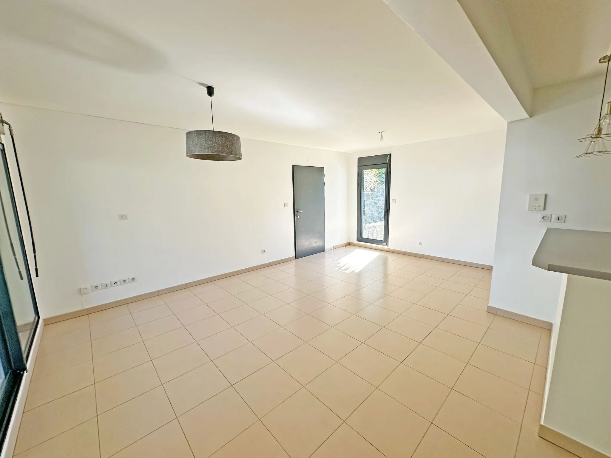 Photo 4 - Appartement à vendre - Ancien 245 000 € 4 pièces 3 chambres 76 m² Saint-Denis 97490