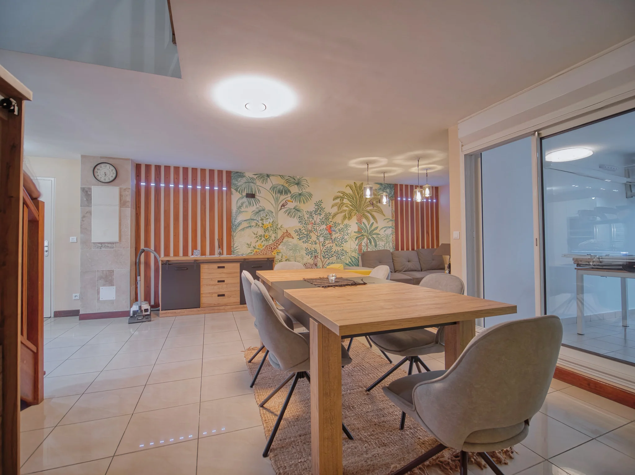 Photo 5 - Appartement à vendre - Ancien 283 500 € 4 pièces 3 chambres 95 m² Possession 97419