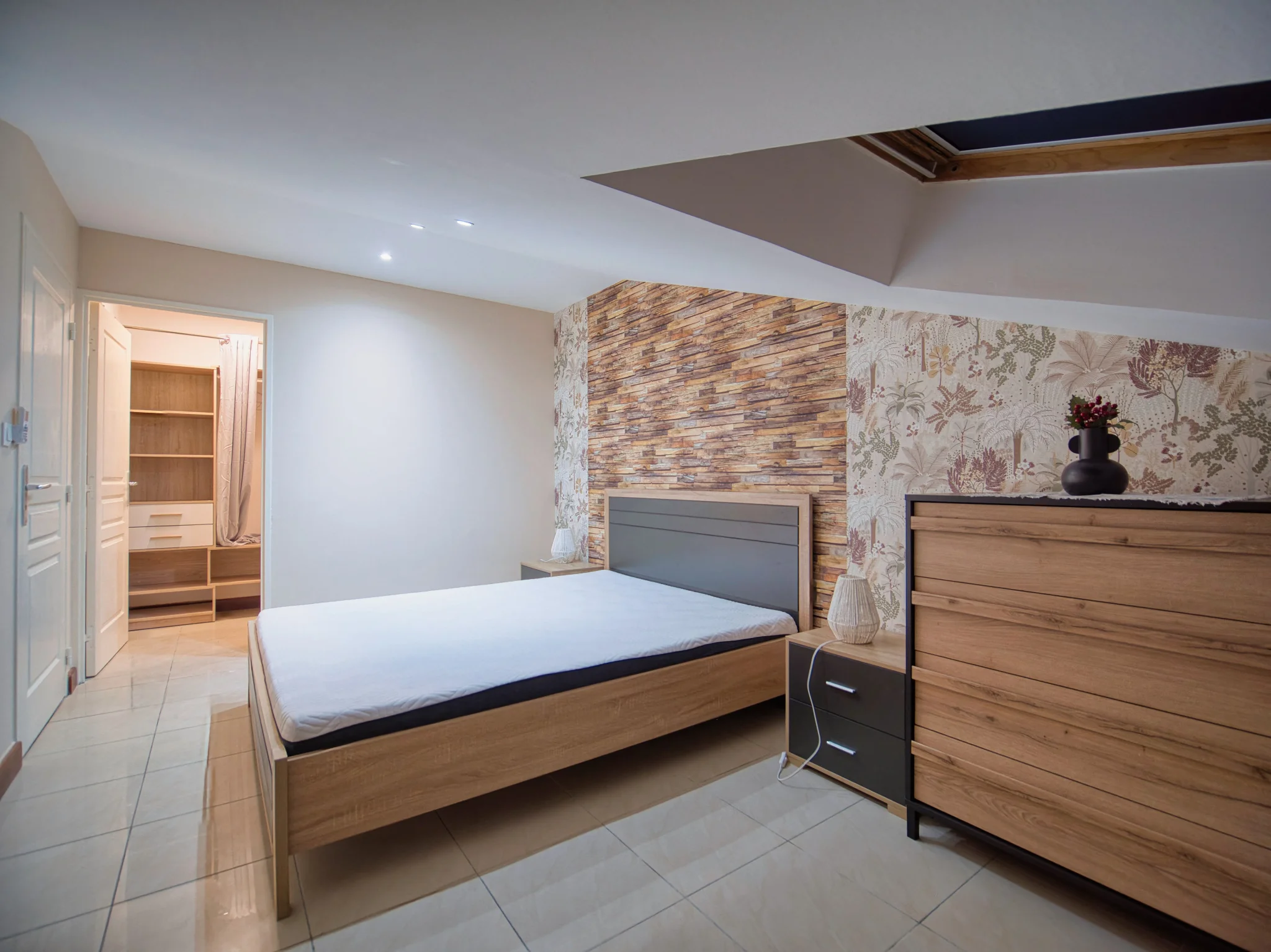 Photo 11 - Appartement à vendre - Ancien 283 500 € 4 pièces 3 chambres 95 m² Possession 97419