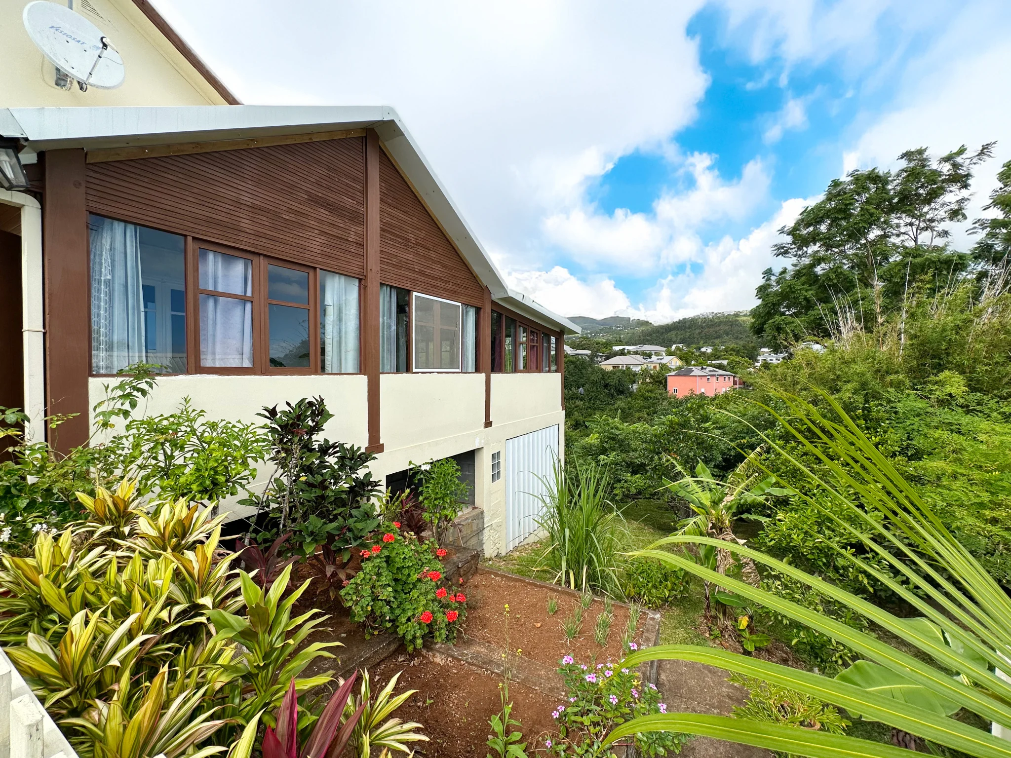 Photo 4 - Maison à vendre - Ancien 430 000 € 6 pièces 5 chambres 170 m² Saint-Denis 97417