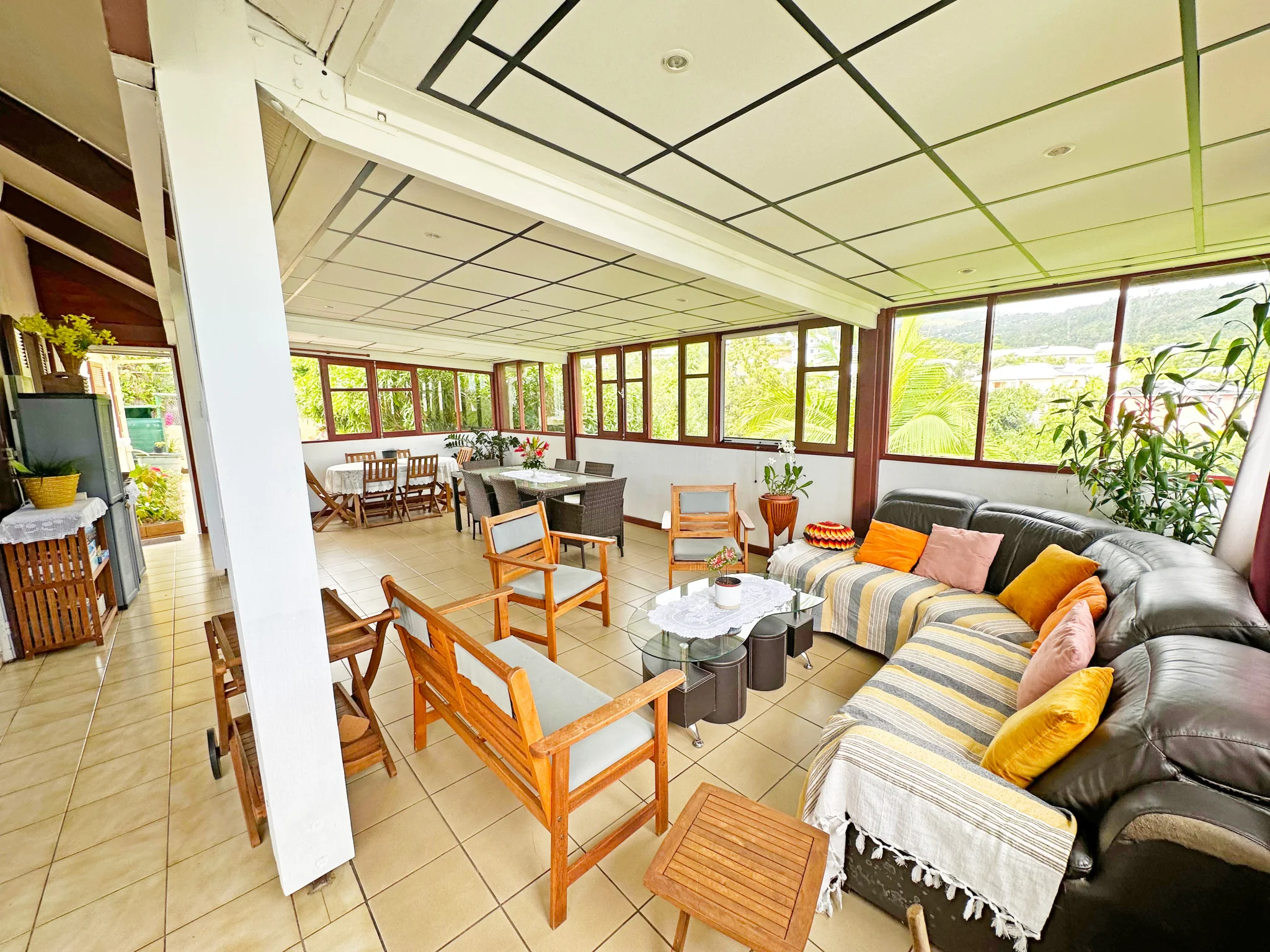 Photo 1 - Maison à vendre - Ancien 430 000 € 6 pièces 5 chambres 170 m² Saint-Denis 97417